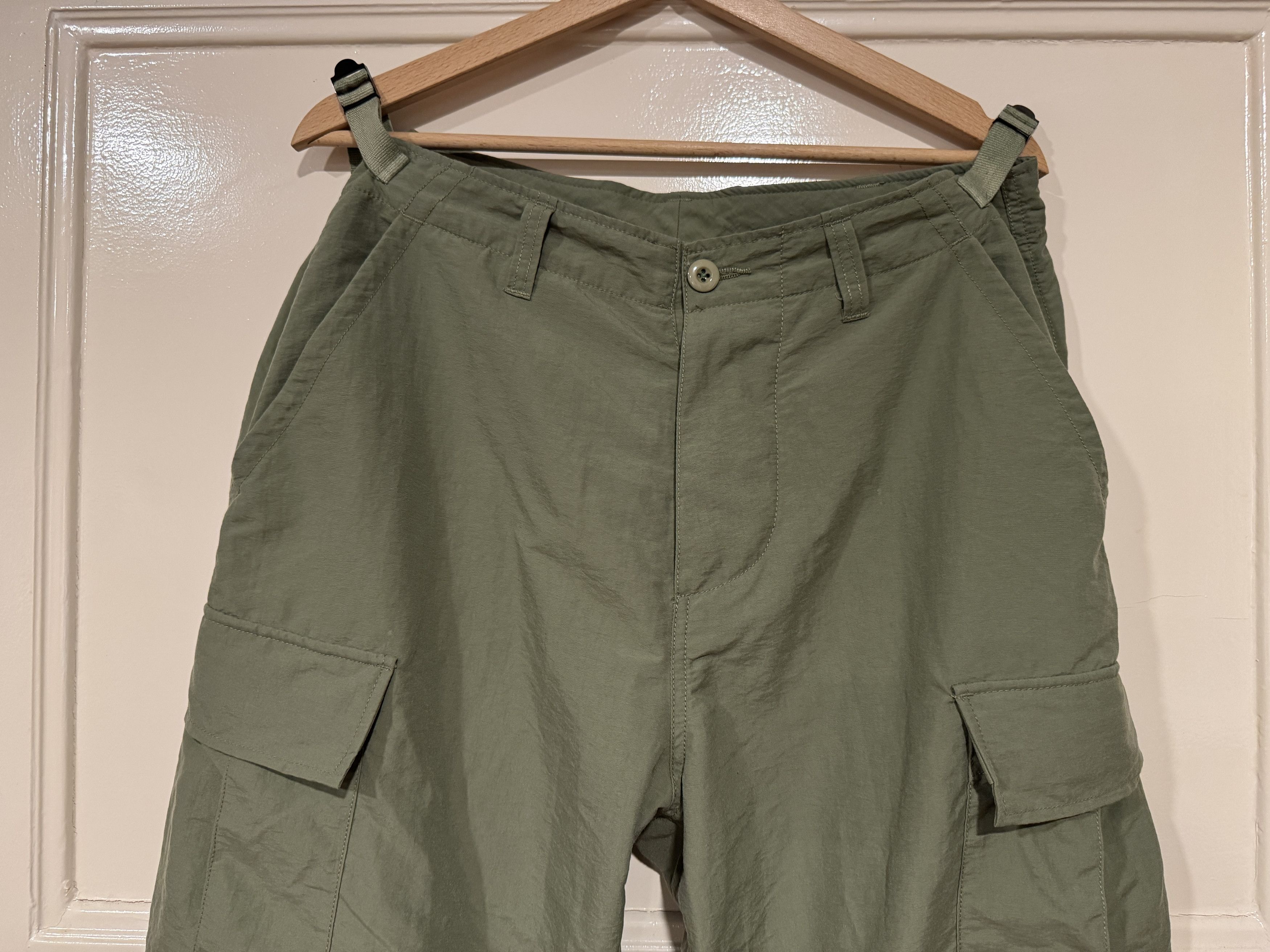 Highsnobiety Highsnobiety nylon green cargo pants M Size US 34 / EU 50 - 2 Thumbnail