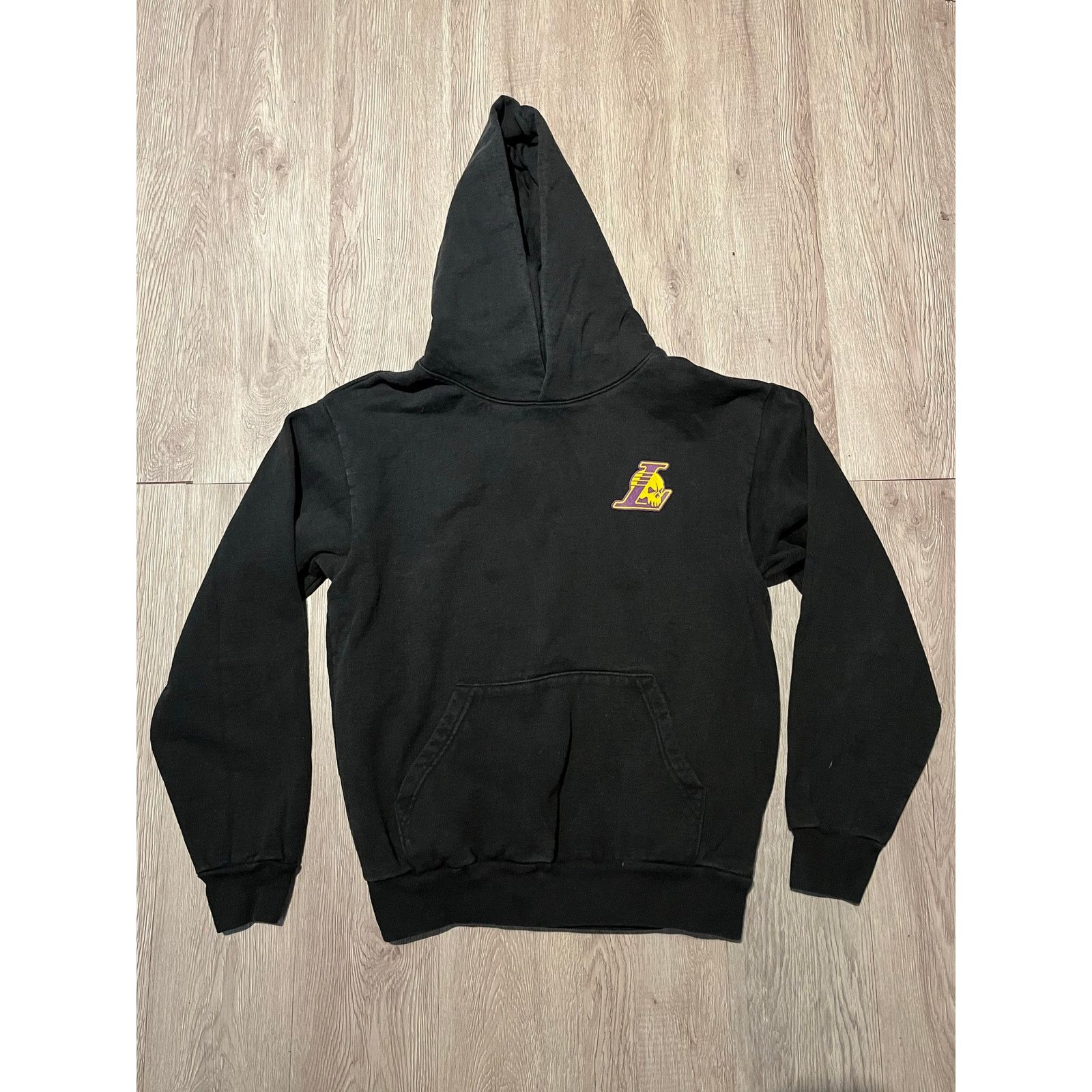 Warren Lotas Lakers x Warren Lotas - Lebron James Hoodie / size M / Black Size US M / EU 48-50 / 2 - 1 Thumbnail