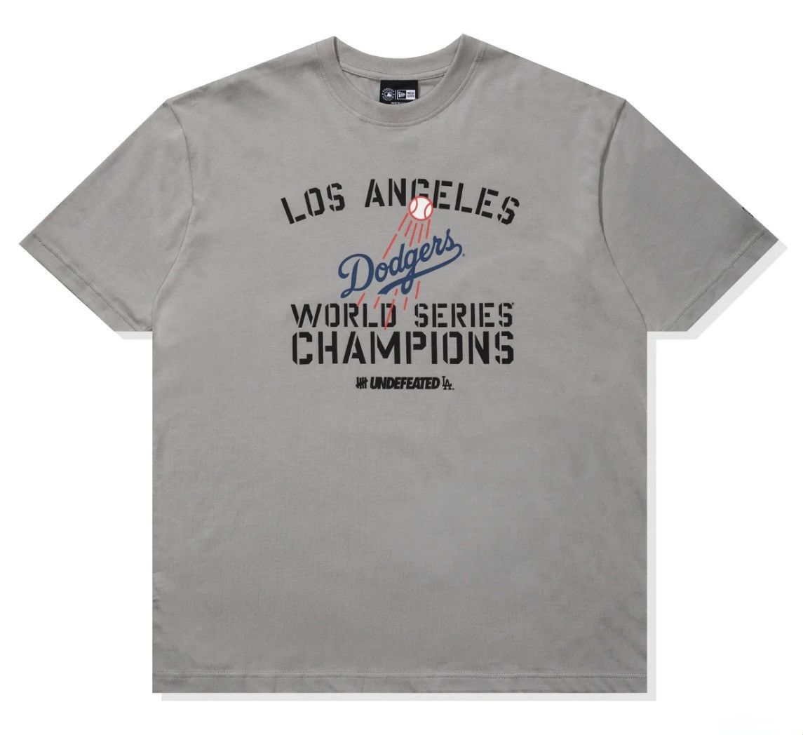 New Era × Undefeated Undefeated x New Era x LA Dodgers Stencil Tee T-Shirt New DS Size US XL / EU 56 / 4 - 1 Thumbnail