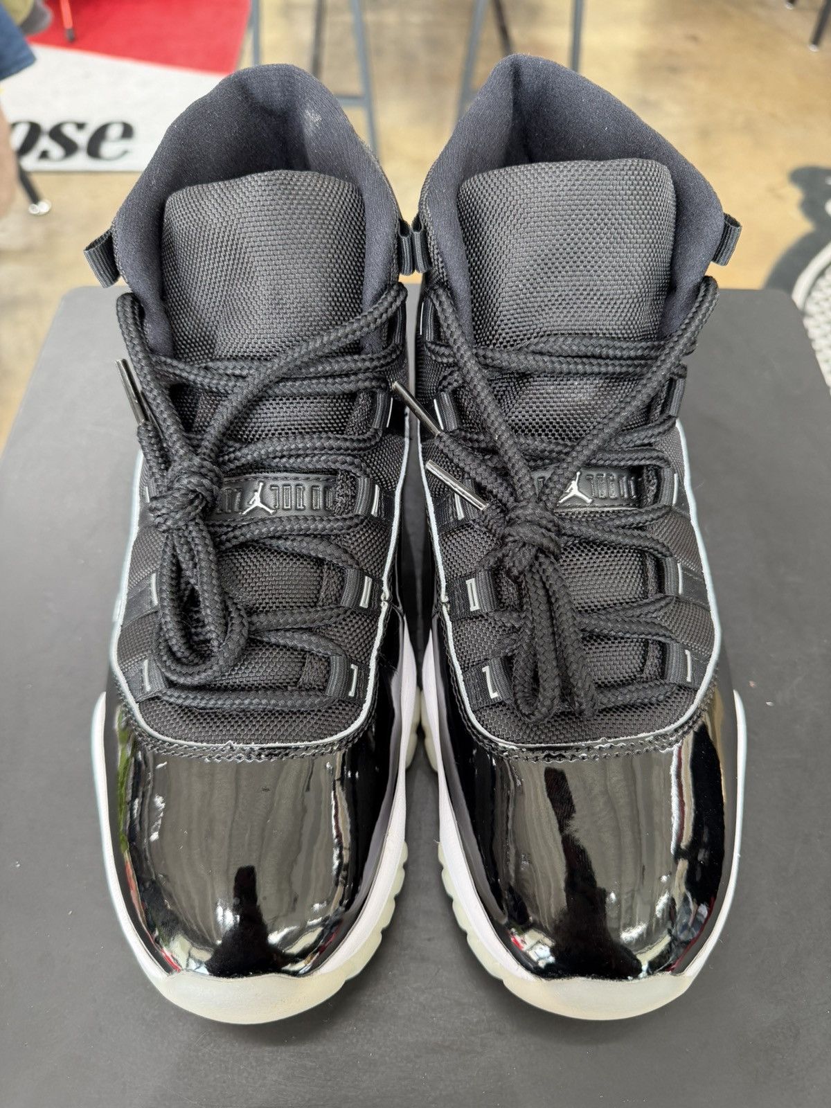 Jordan Brand Air Jordan 11 Jubilee 25th Anniversary Size 10.5 (2020) Size US 10.5 / EU 43-44 - 2 Thumbnail