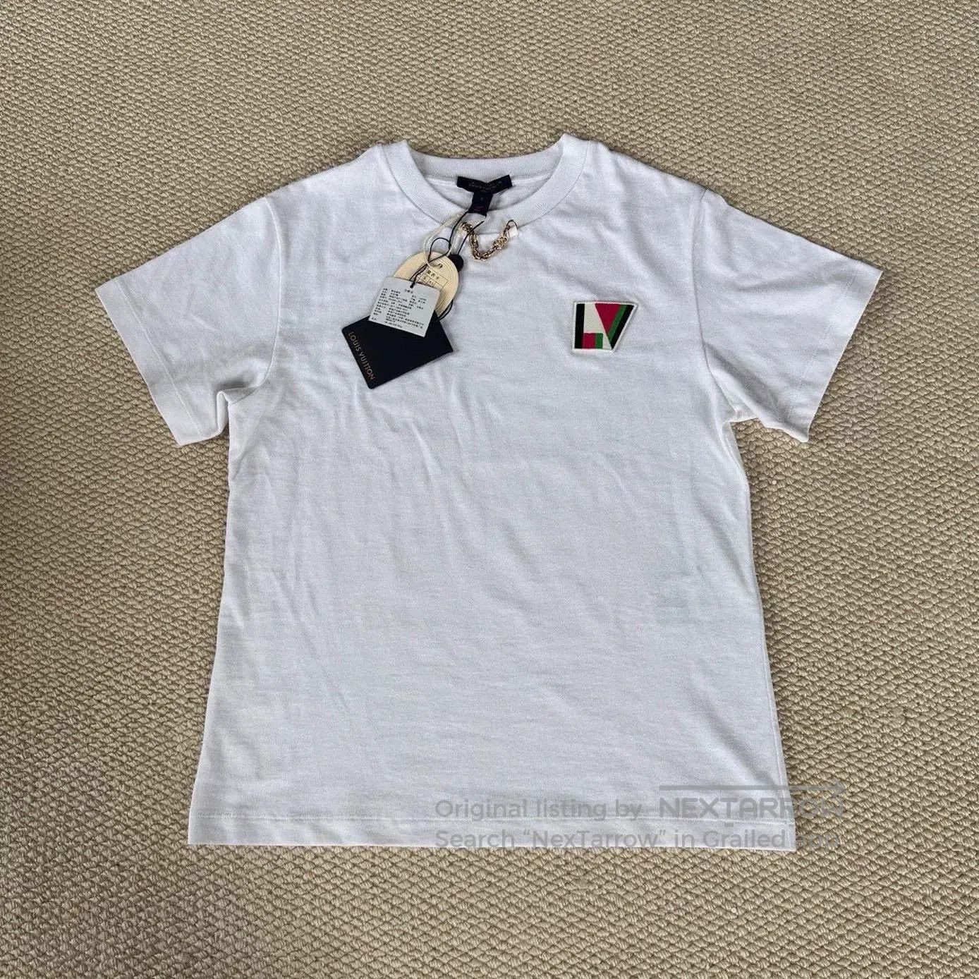 Louis Vuitton Louis Vuitton SS24 Logo Embroidery Crewneck T. Size US S / EU 44-46 / 1 - 1 Thumbnail