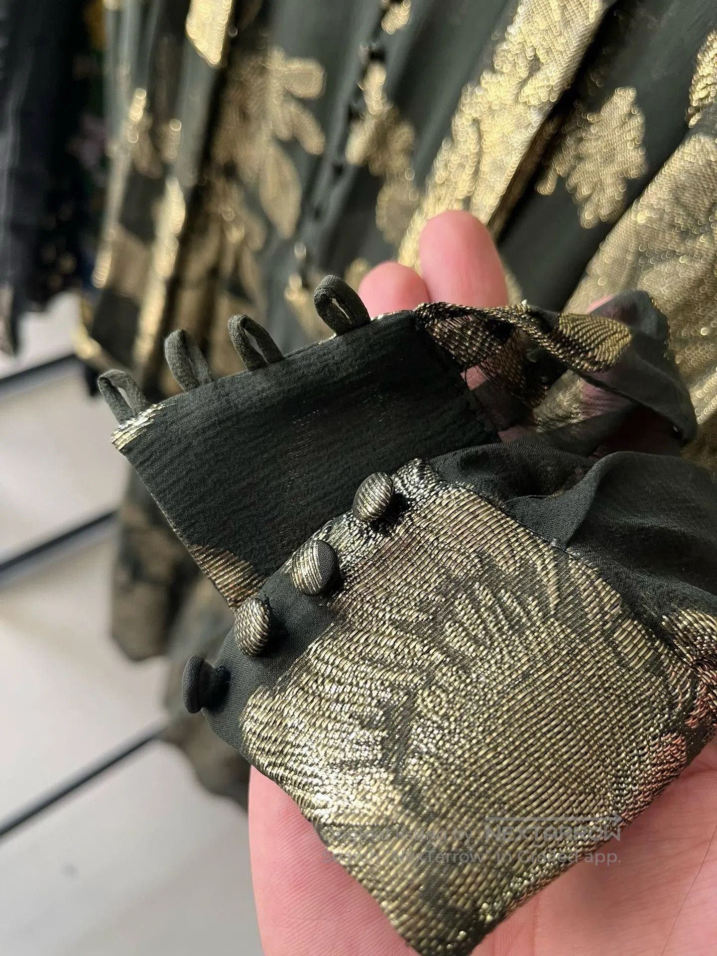 Saint Laurent Paris Saint Laurent Dark Green Silk Dress. Size S / US 4 / IT 40 - 4 Thumbnail