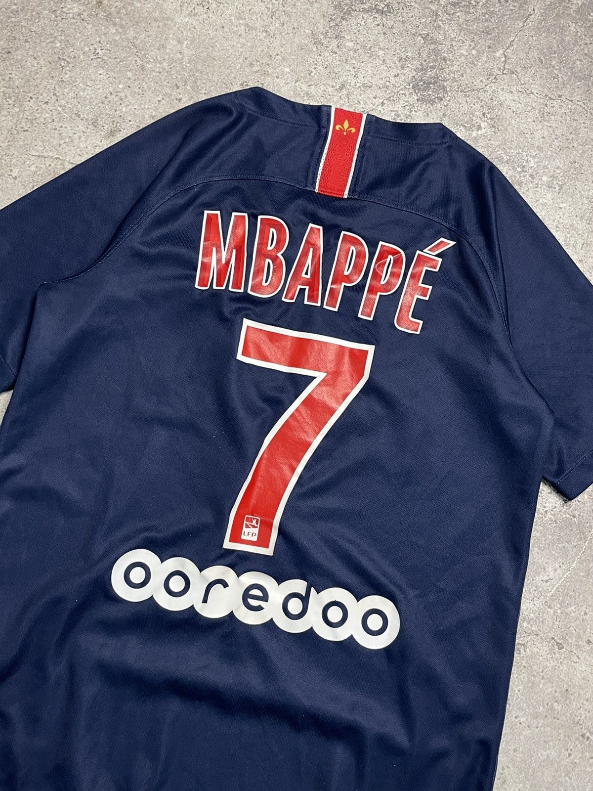 Nike 2018/19 PSG Jersey #7 Mbappe Small Nike Paris Saint Germain Size US XS / EU 42 / 0 - 7 Thumbnail