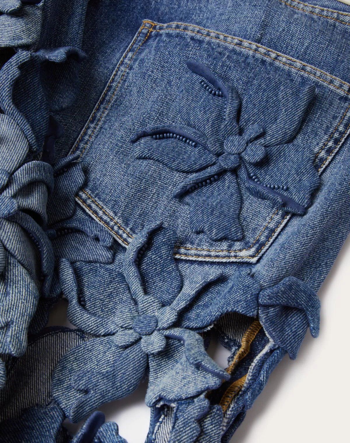 Valentino o1s1wg110625 Embroidered Denim Trousers in Medium Blue Size 26" / US 2 / IT 38 - 5 Thumbnail