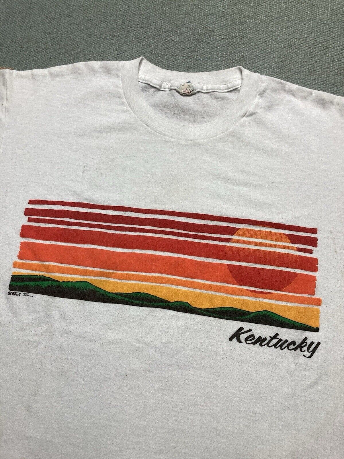 Vintage VTG 80s t shirt Kentucky sunset mountains single stitch XL Size US XL / EU 56 / 4 - 2 Thumbnail