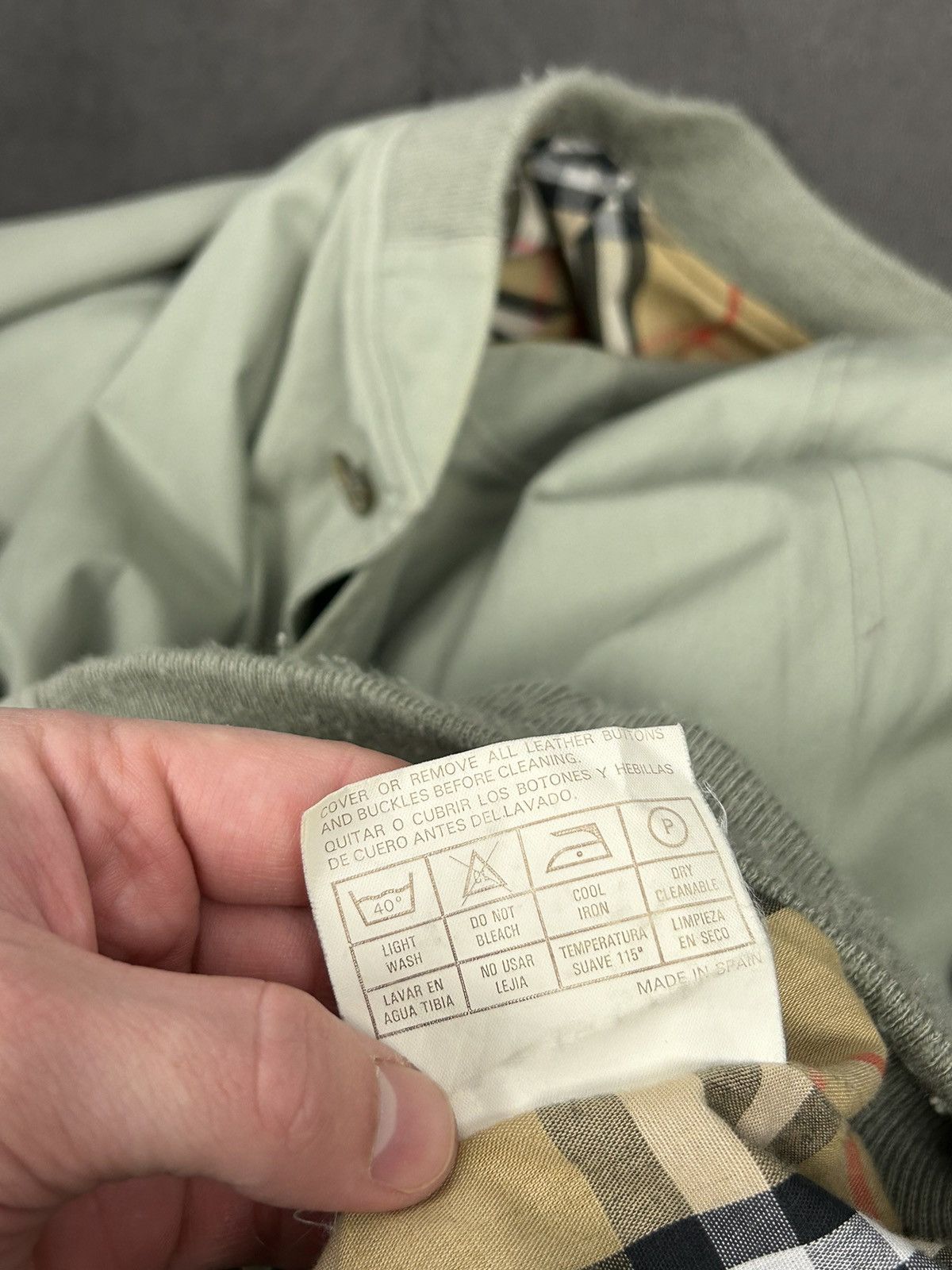 Burberry Burberry nova check vintage bomber jacket Size US L / EU 52-54 / 3 - 10 Thumbnail