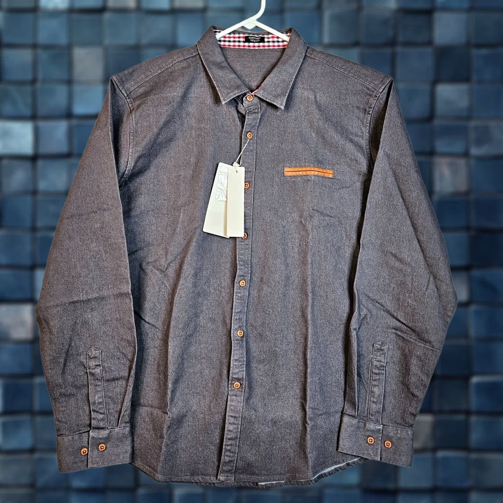 Vintage COOFANDY Men’s dark gray button down Long-Sleeve Shirt Size XL Size US XL / EU 56 / 4 - 1 Thumbnail