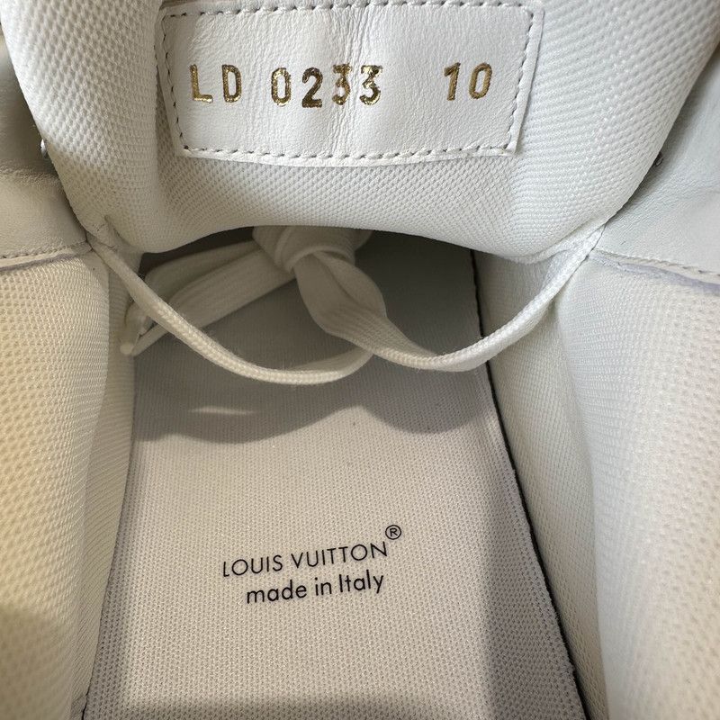 Louis Vuitton Louis Vuitton Artistic Low Top Sneakers for All -2508 Size US 11 / EU 44 - 4 Thumbnail