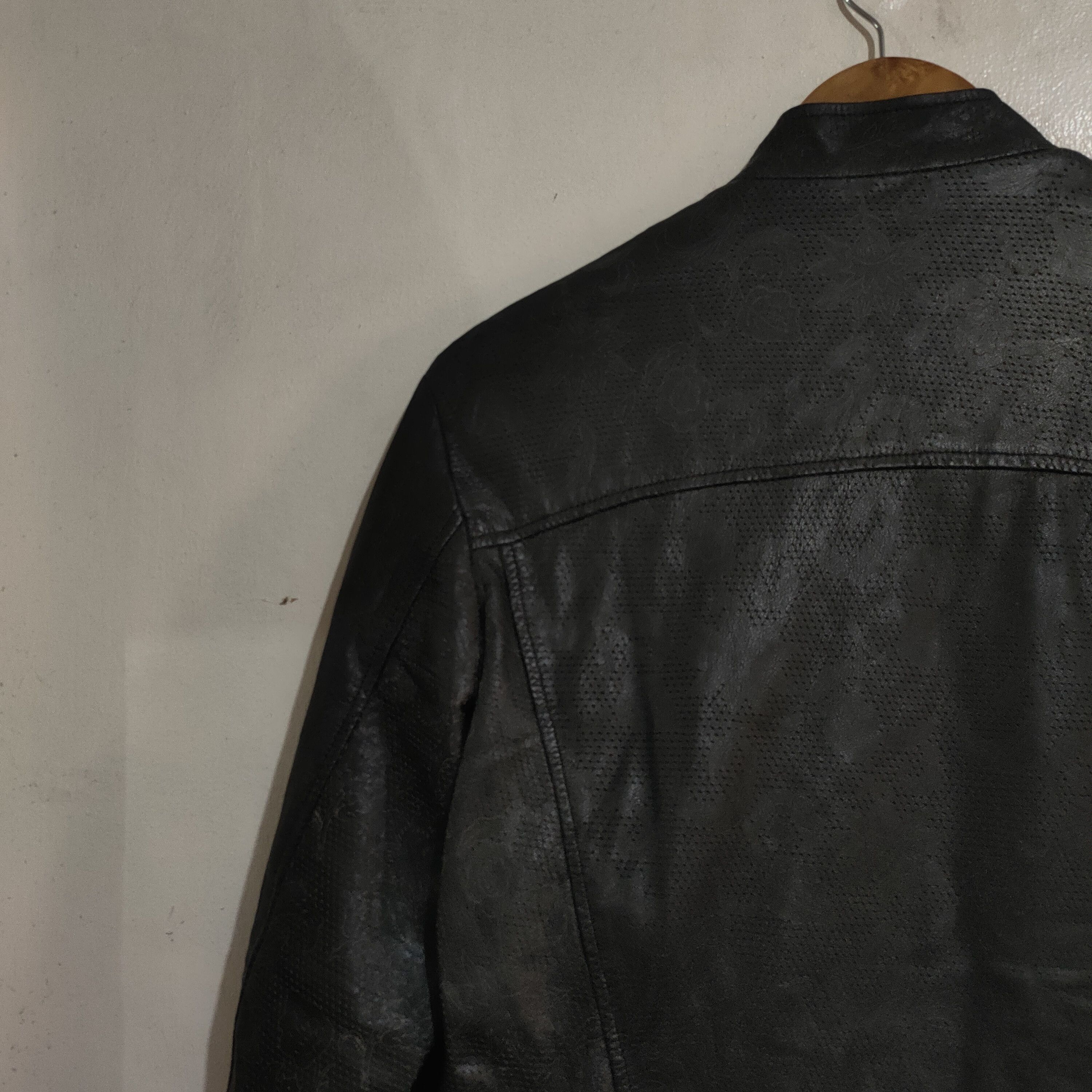 Emporio Armani Emporio Armani Size US M / EU 48-50 / 2 - 14 Thumbnail