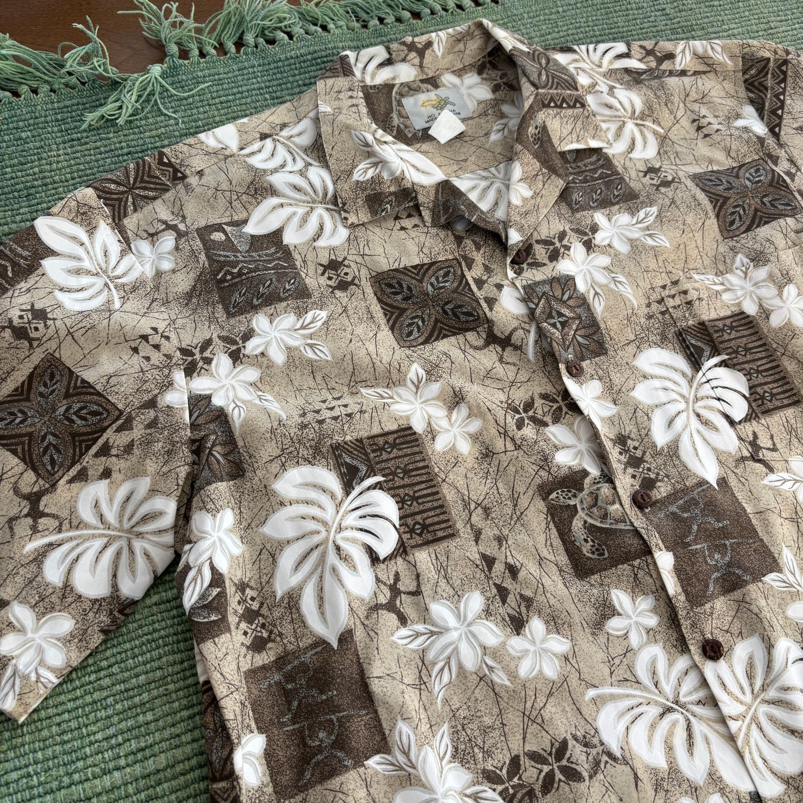 Vintage Vintage Ho Aloha tan and brown cotton hawaiian shirt Size US XL / EU 56 / 4 - 5 Thumbnail