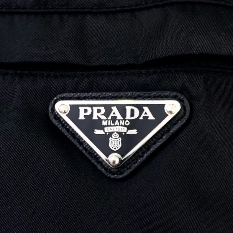 Prada Prada Size 38 22 white triangle lapel single-breasted long- Size US XXS / EU 40 - 5 Thumbnail