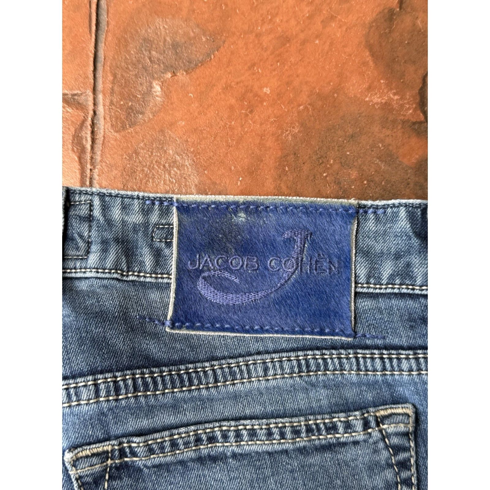 Jacob Cohen VINTAGE Jacob Cohen Italy Handmade Luxury Blue Denim Jeans 36 Slim Men City Logo 27.5 Inseam 5-Pocket Design Size US 36 / EU 52 - 6 Thumbnail