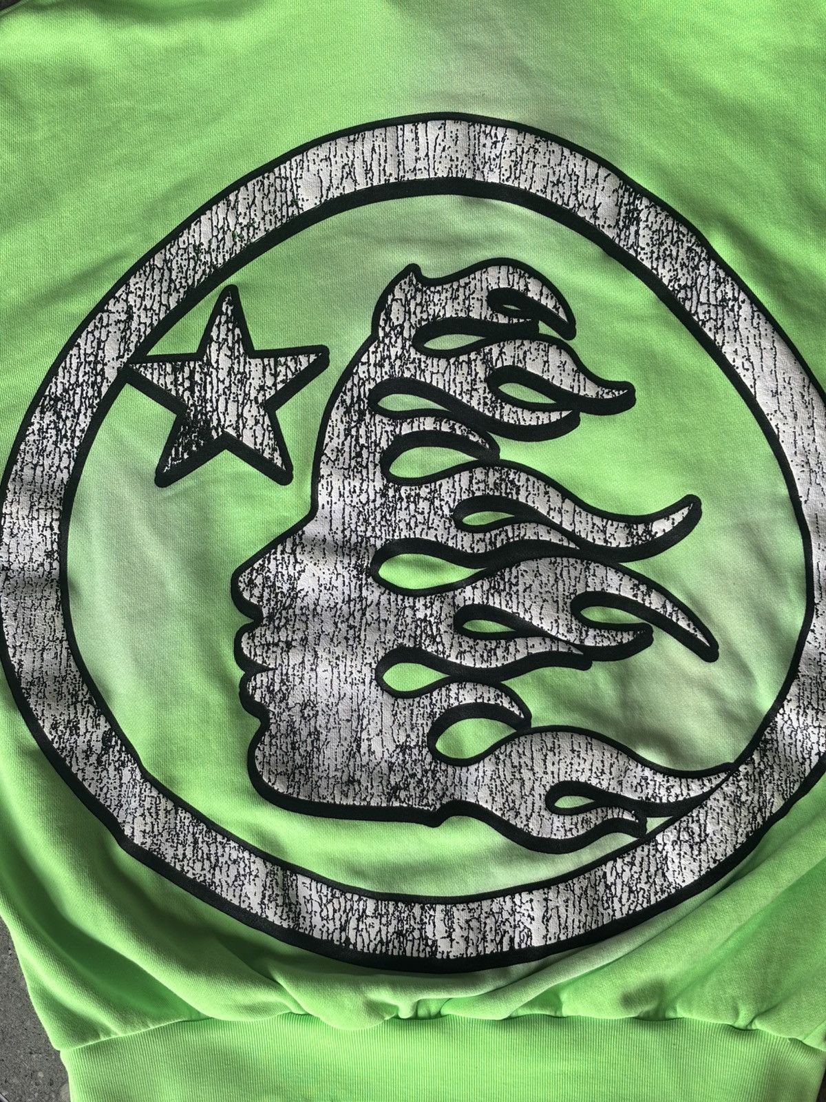 HELLSTAR HELLSTAR HOODIE GRAFFITI ZIP UP LIME GREEN SIZE M Size US M / EU 48-50 / 2 - 9 Thumbnail