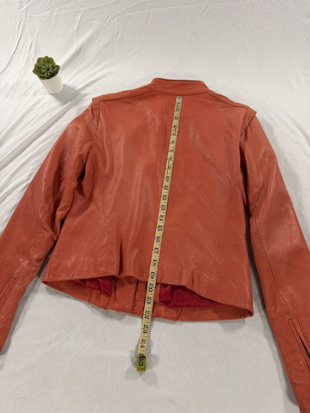 Neiman Marcus Neiman Marcus Exclusive Pink Leather Peach Biker Jacket S Size S / US 4 / IT 40 - 8 Thumbnail