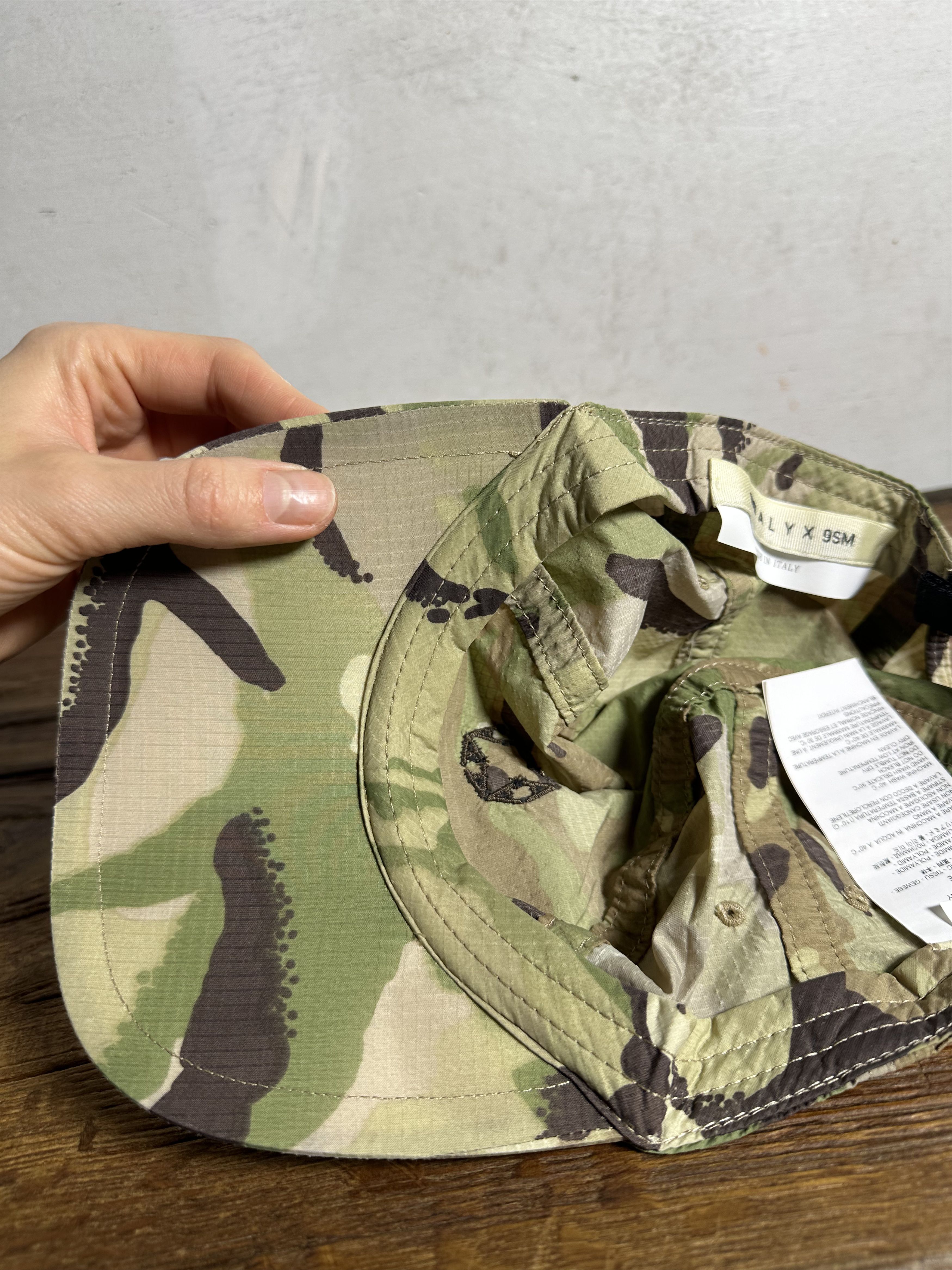 1017 ALYX 9SM 1017 ALYX 9SM Nylon Camo Cap Size ONE SIZE - 9 Thumbnail