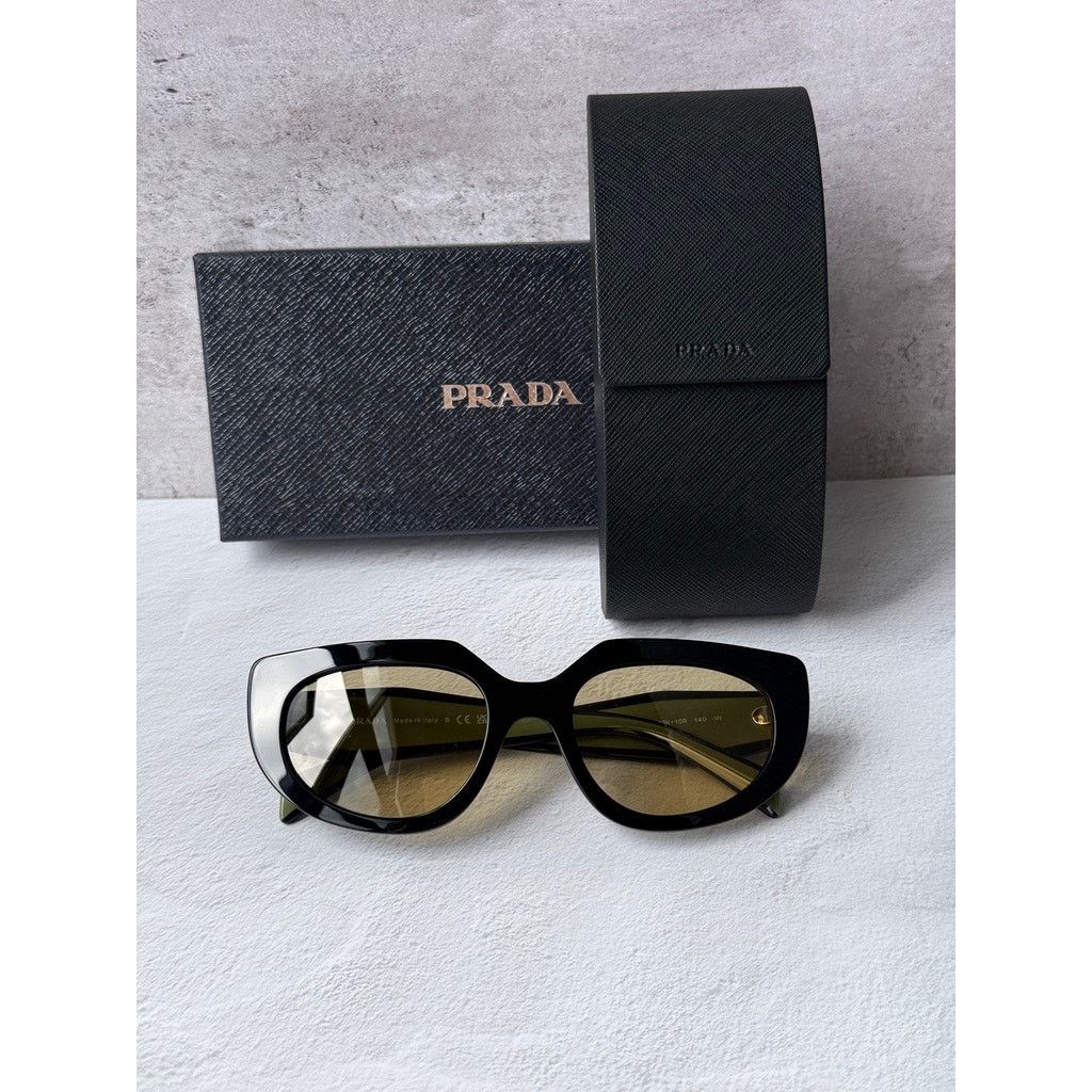 Prada NEW Prada PR D02S Cat Eye Sunglasses in Black Green $390 Size ONE SIZE - 2 Thumbnail