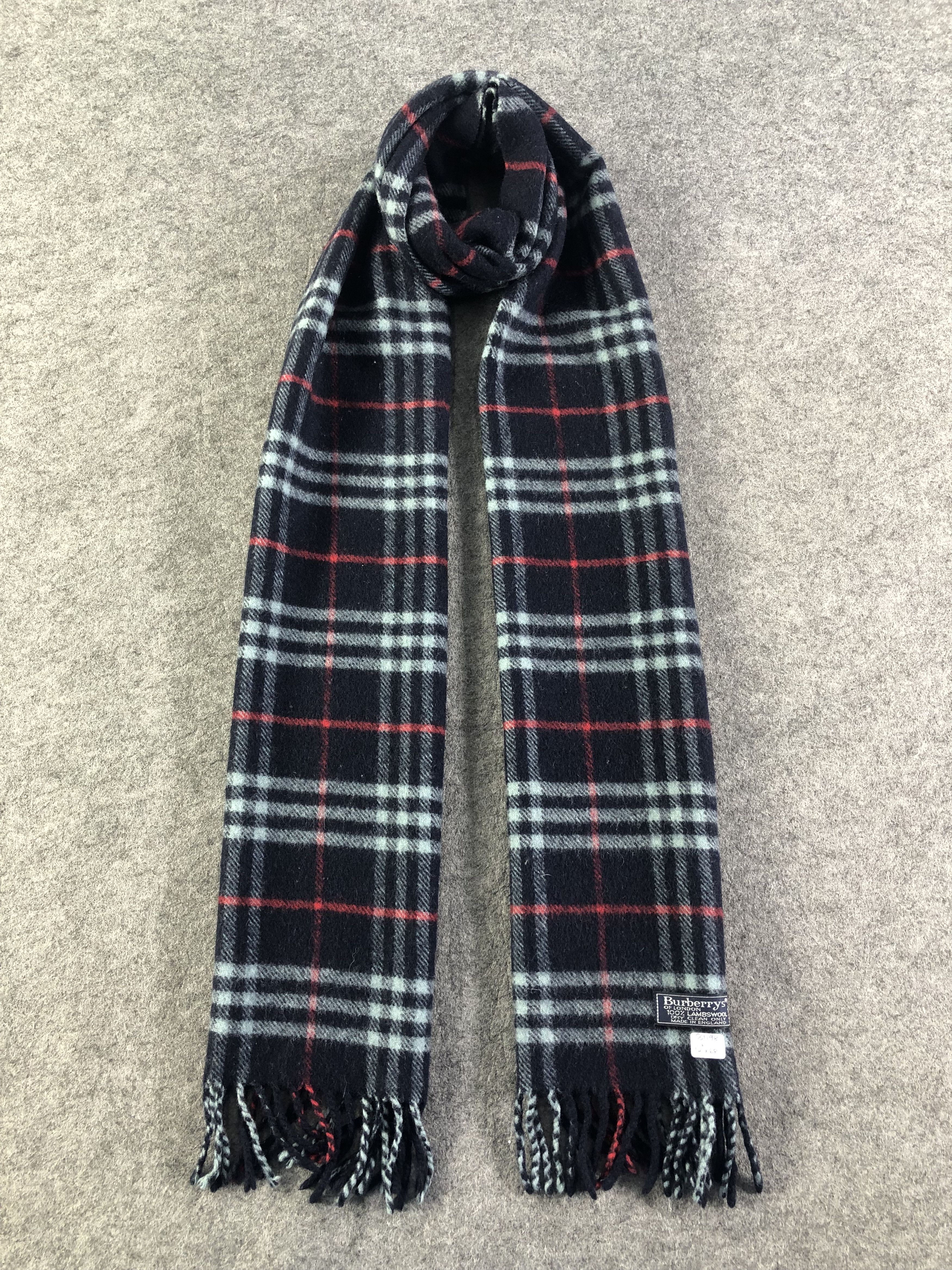 Burberry Burberrys Scarf / Muffler / Neckwear SS1198 Size ONE SIZE - 1 Thumbnail