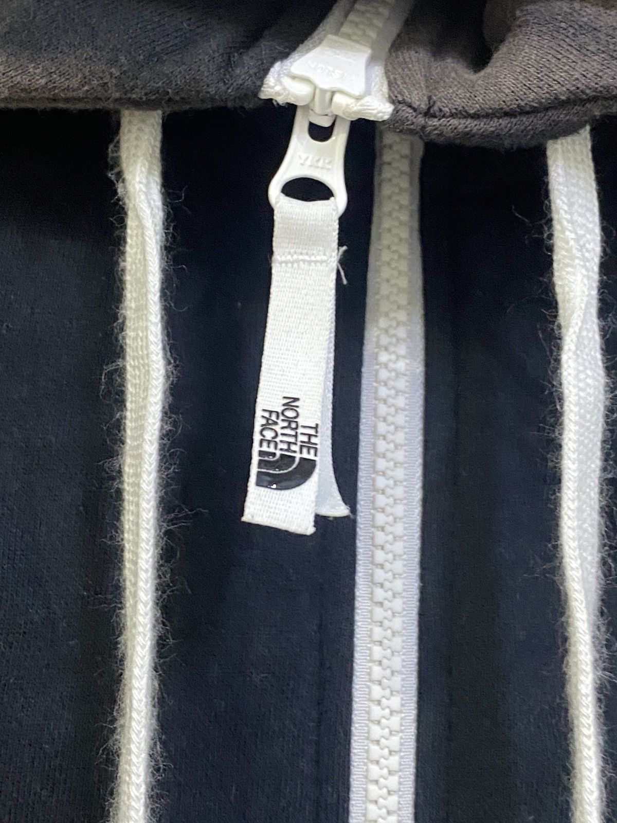 The North Face 💥THE NORTH FACE FADED SUNBURST ZIPPER HOODIE Size US M / EU 48-50 / 2 - 7 Thumbnail