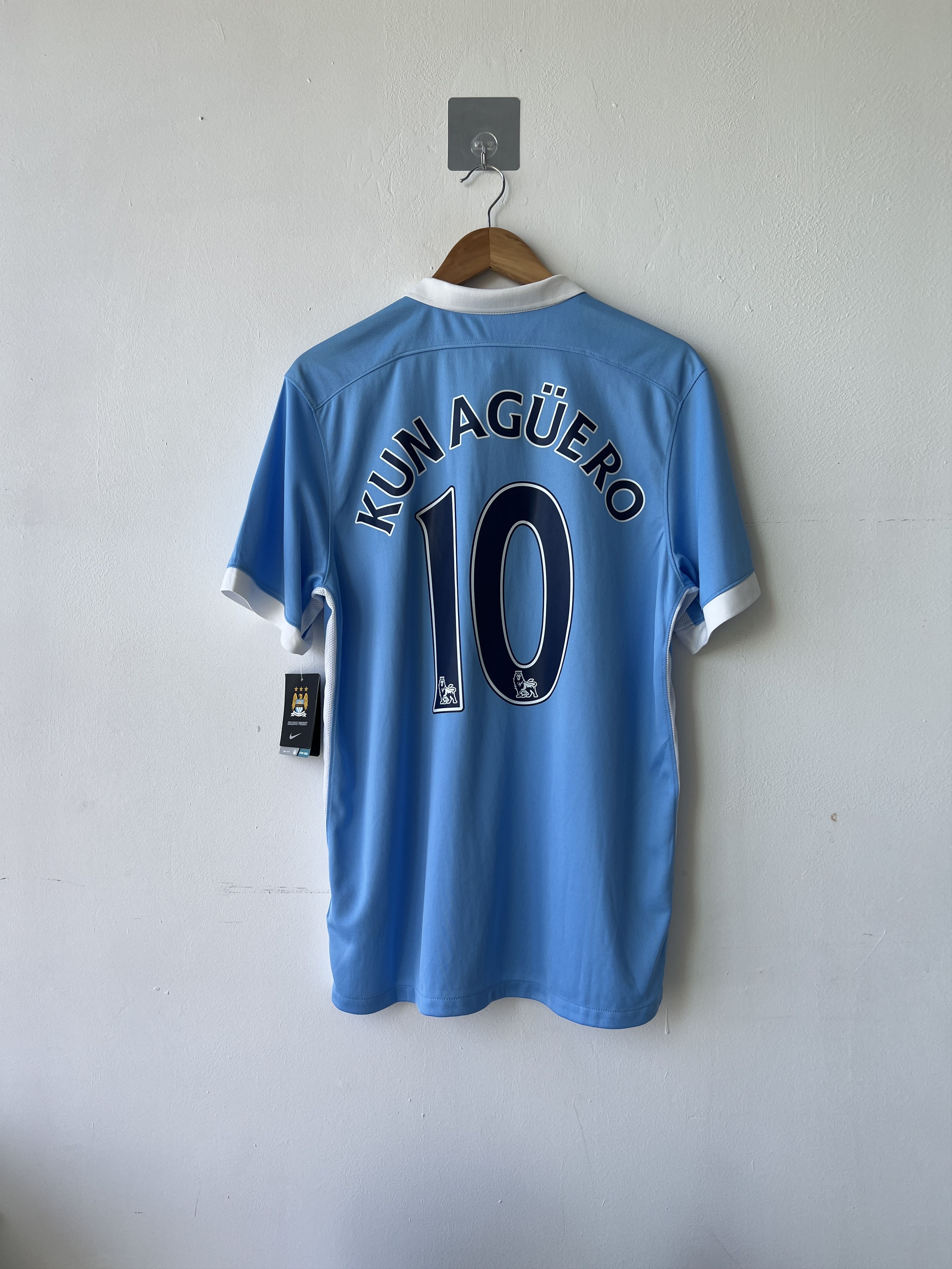 (L) Manchester City 2015-16 Home Kit Kun Aguero #10 (NEW)