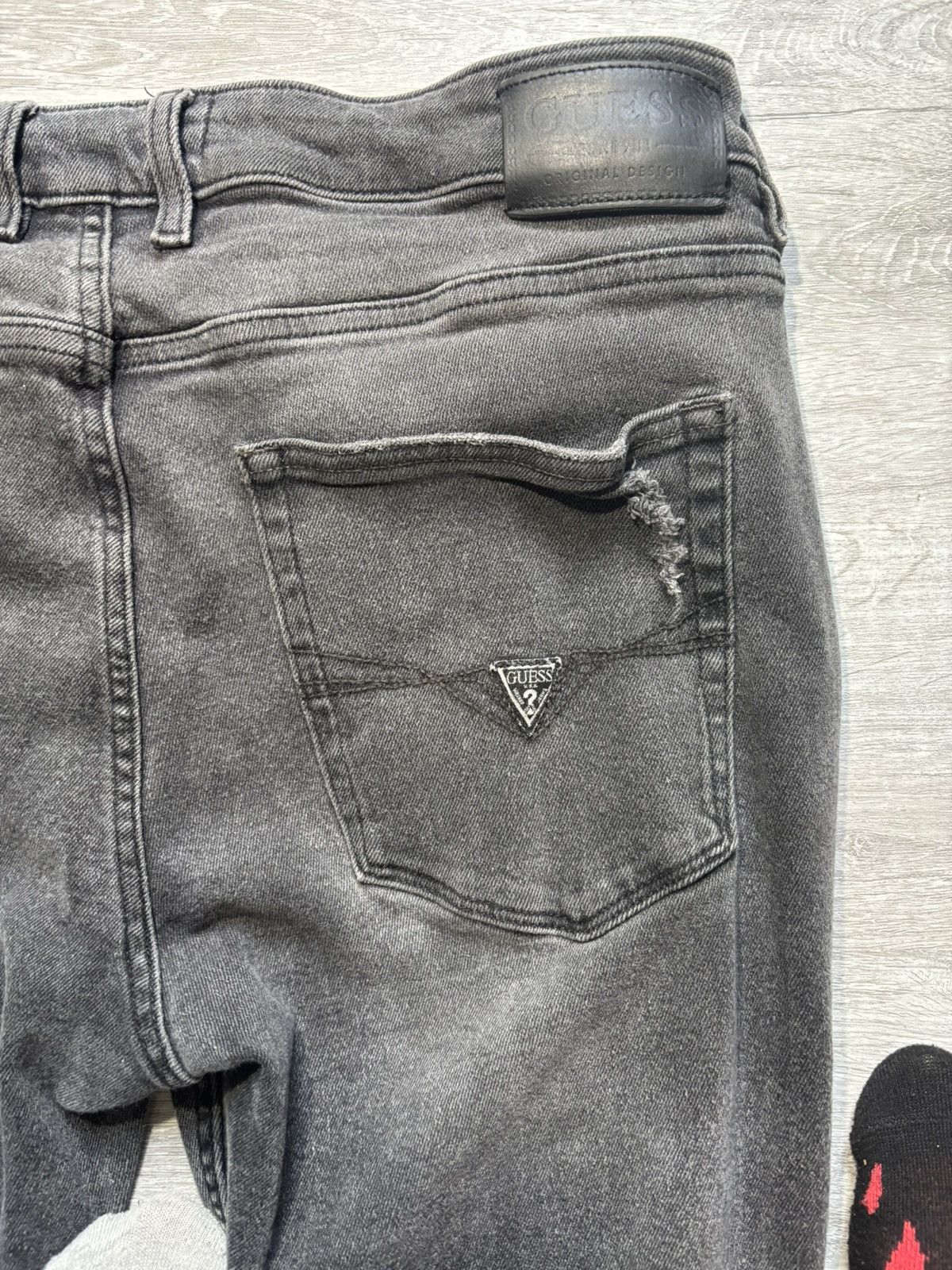 Guess Guess Slim Tapered Distressed Jeans Size US 36 / EU 52 - 5 Thumbnail