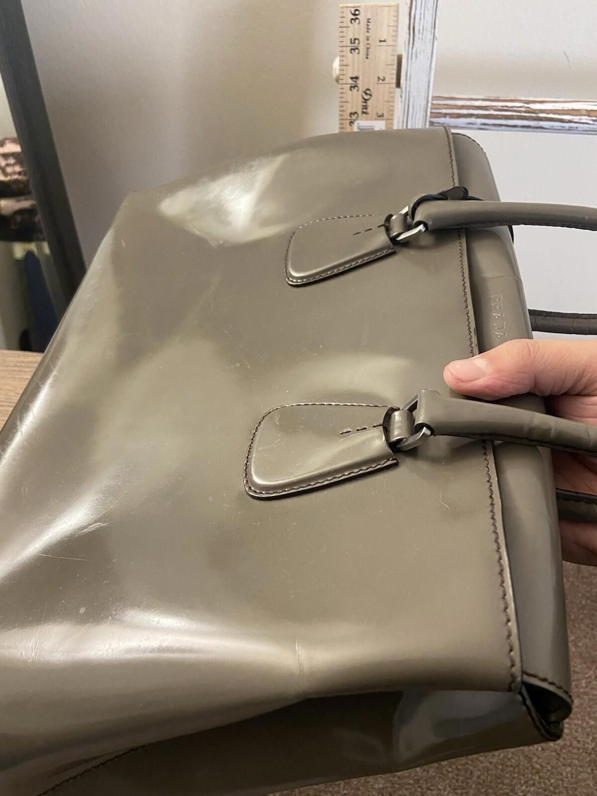 Prada Prada Spazzolato matte gray patent leather hand tote bag Size ONE SIZE - 4 Thumbnail