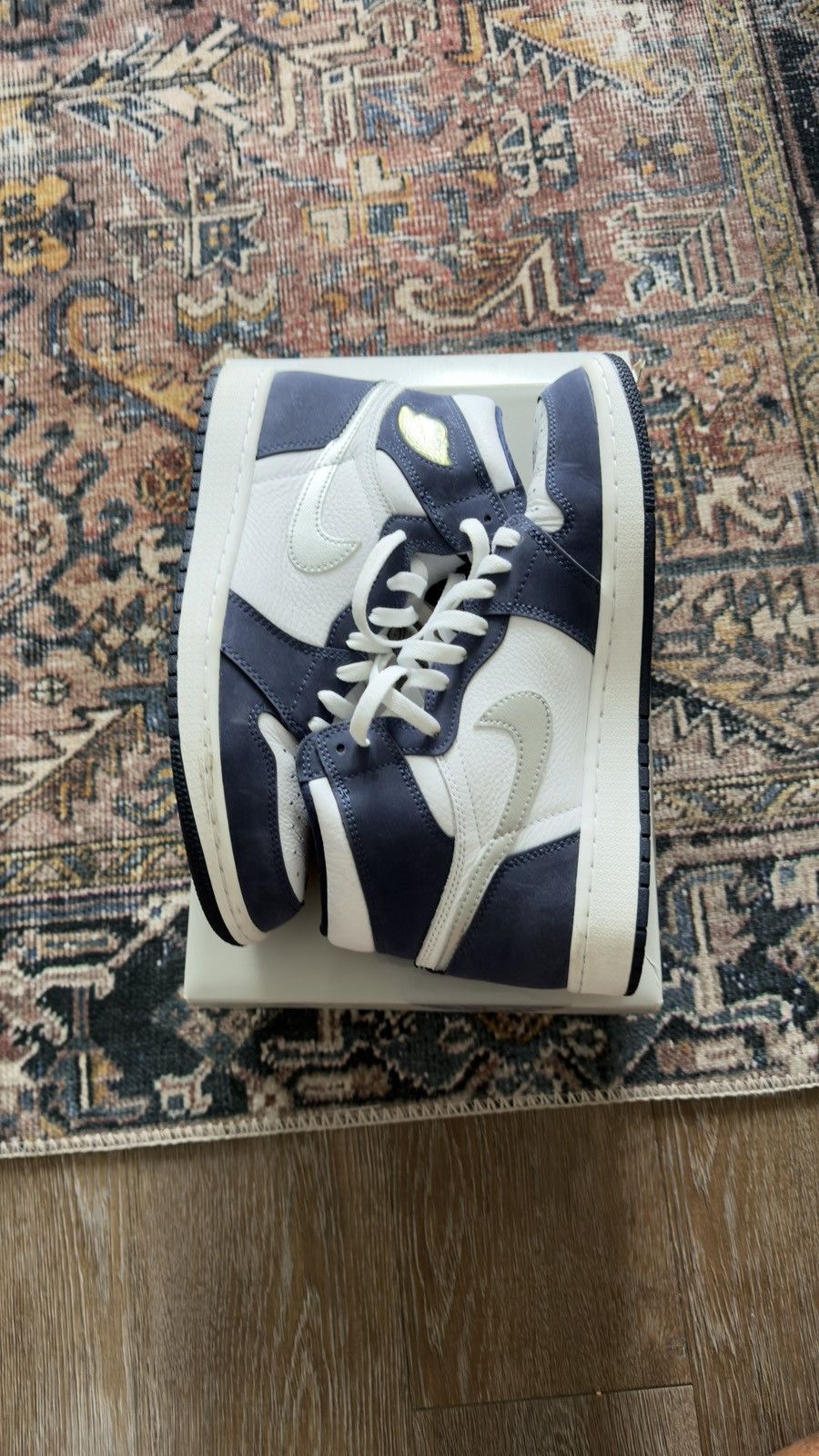 Jordan Brand Jordan 1 high OG J.CO Size US 8.5 / EU 41-42 - 4 Thumbnail