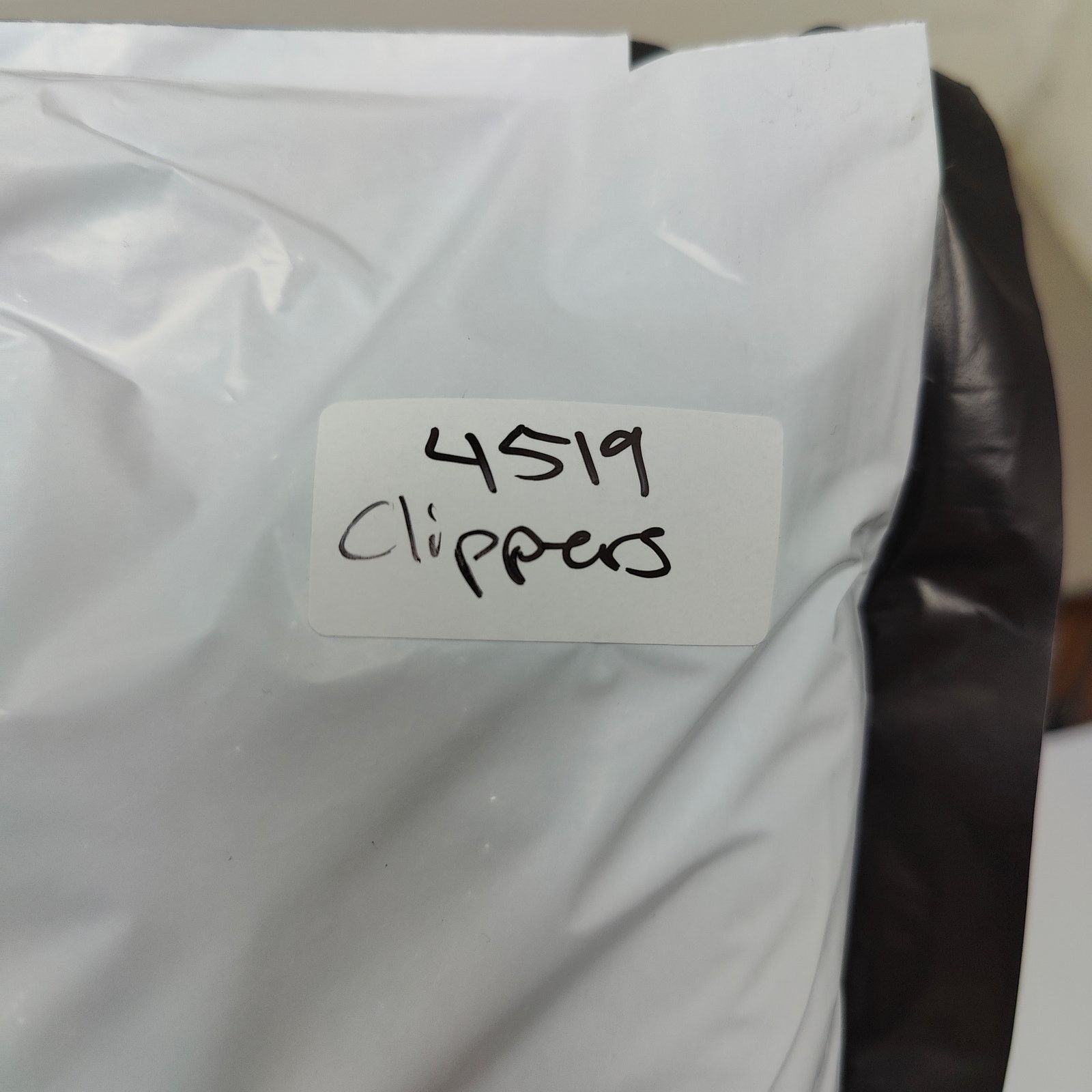 Jerzees Vintage Clippers Autographed T-Shirt Mens Small White Size US S / EU 44-46 / 1 - 9 Thumbnail