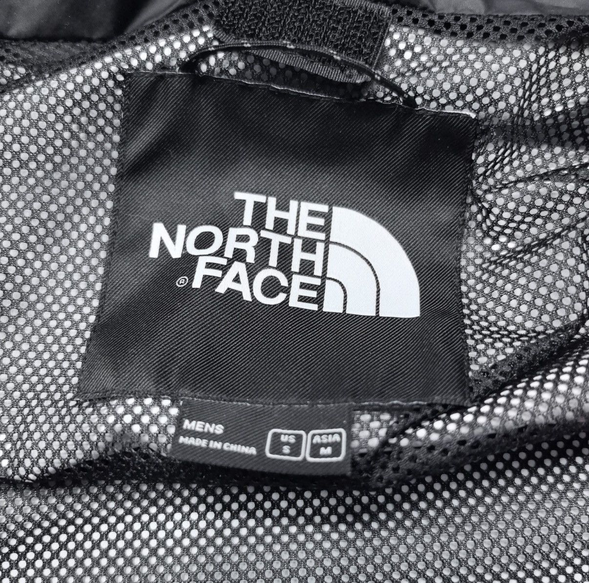 The North Face The North Face x INVINCIBLE Printed Mountain Light Jacket Size US S / EU 44-46 / 1 - 3 Thumbnail