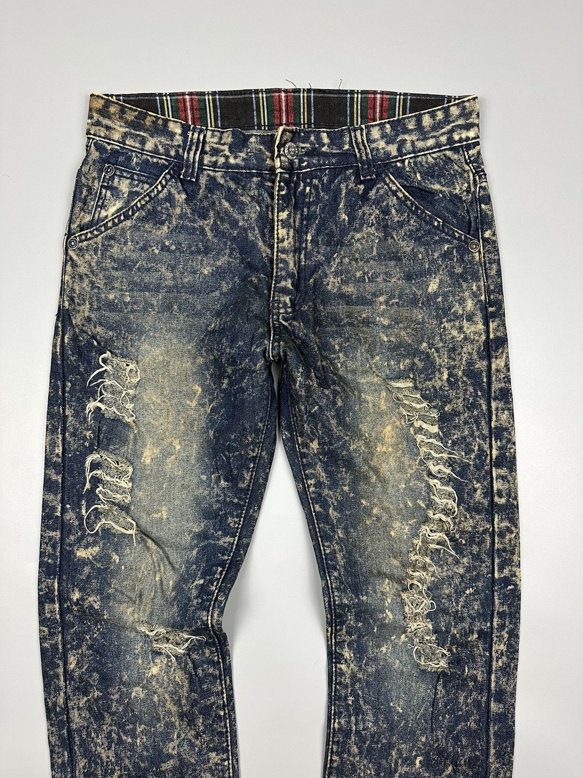 If Six Was Nine × Le Grande Bleu (L.G.B.) Nice Design Distressed Japanese Eevee Acid Washed Jeans Size US 32 / EU 48 - 3 Thumbnail
