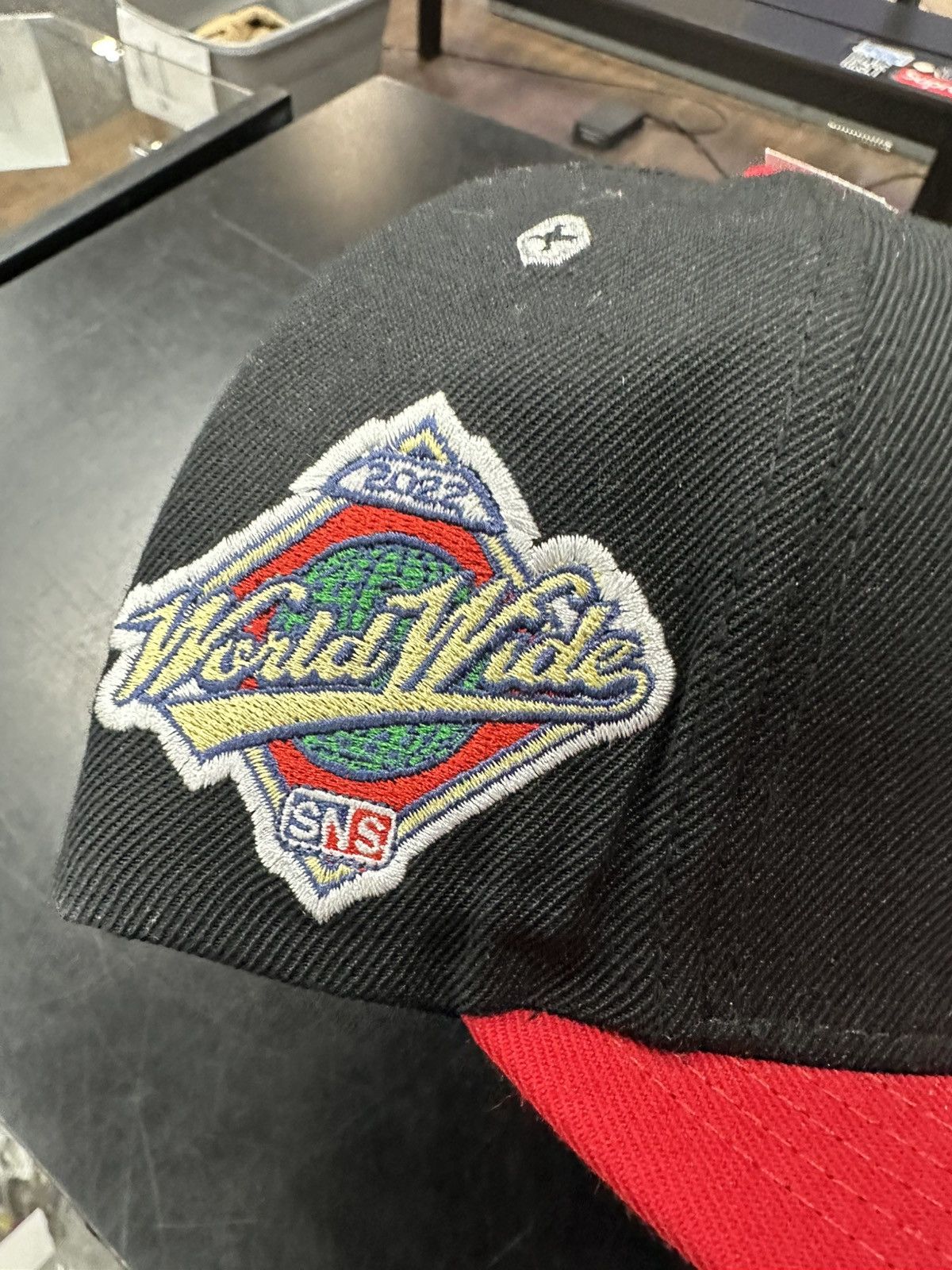 New Era ESENES WORLD WIDE BRAVES ATL Loose Screw Snapback Size ONE SIZE - 2 Thumbnail