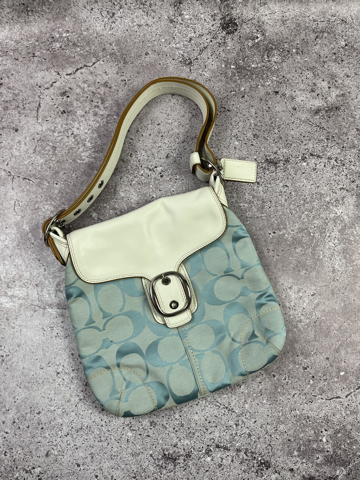 Coach Coach Blue Canvas Shoulder Bag Y2K Vintage Leather Trim Size ONE SIZE - 2 Thumbnail