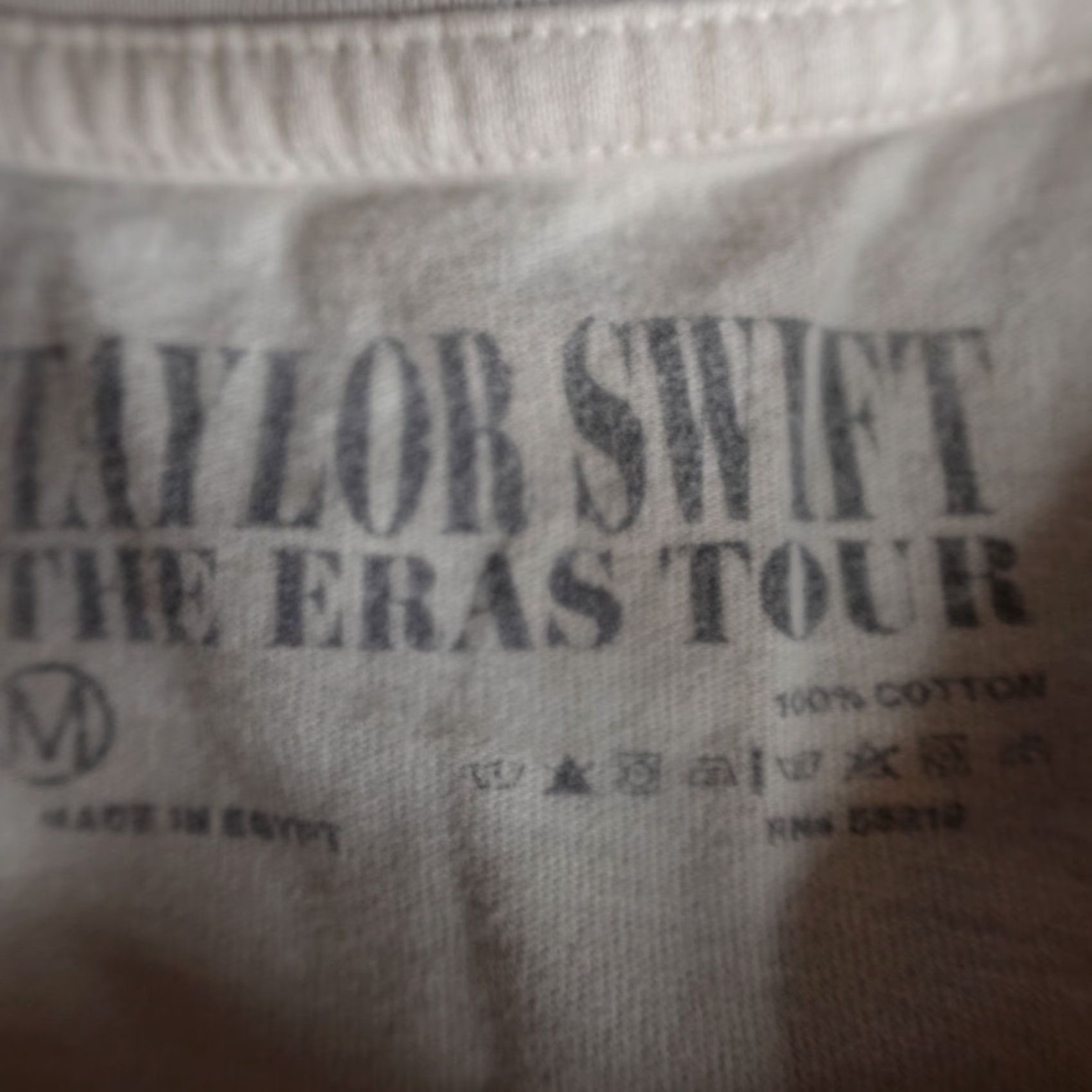 Vintage VINTAGE Taylor Swift Shirt M Beige The Erss Tour Double Sided Official T-Shirt Mens Size US M / EU 48-50 / 2 - 6 Thumbnail