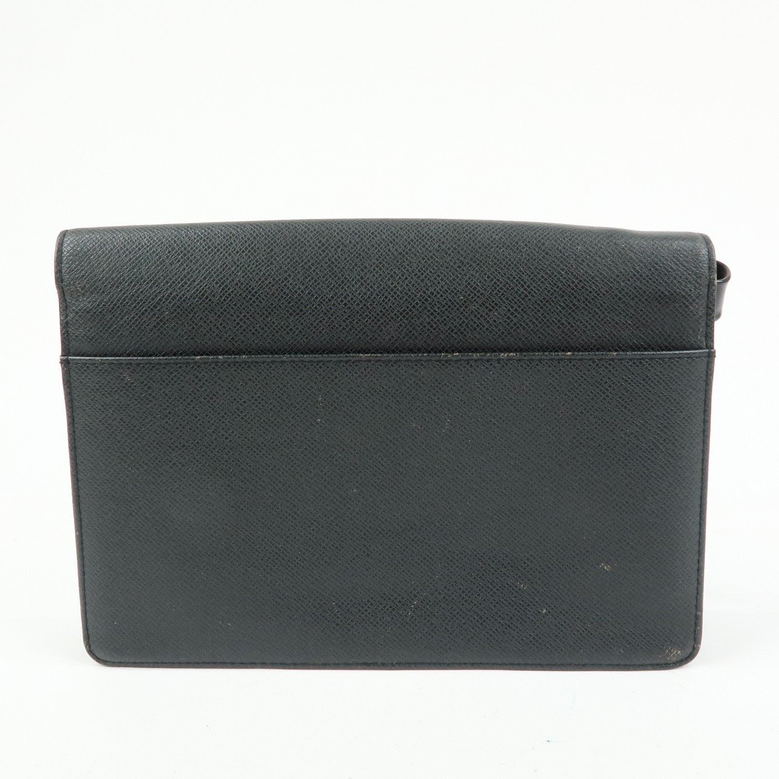 Louis Vuitton Louis Vuitton Taiga Leather Selenga Clutch Black Size ONE SIZE - 2 Thumbnail