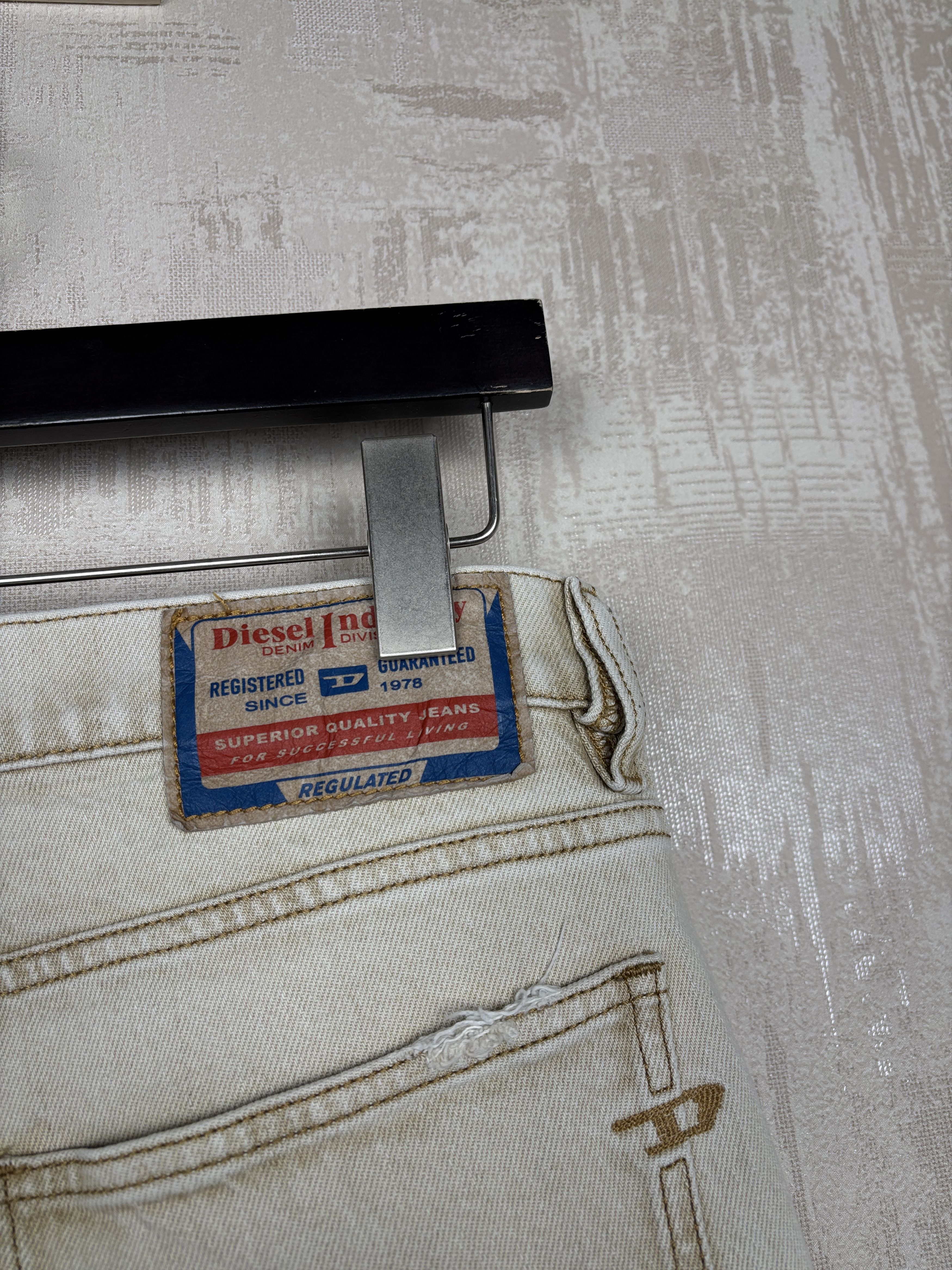 Diesel Diesel Jeans 2019 D-Strukt Slim Fit Washed Beige Size US 32 / EU 48 - 6 Thumbnail