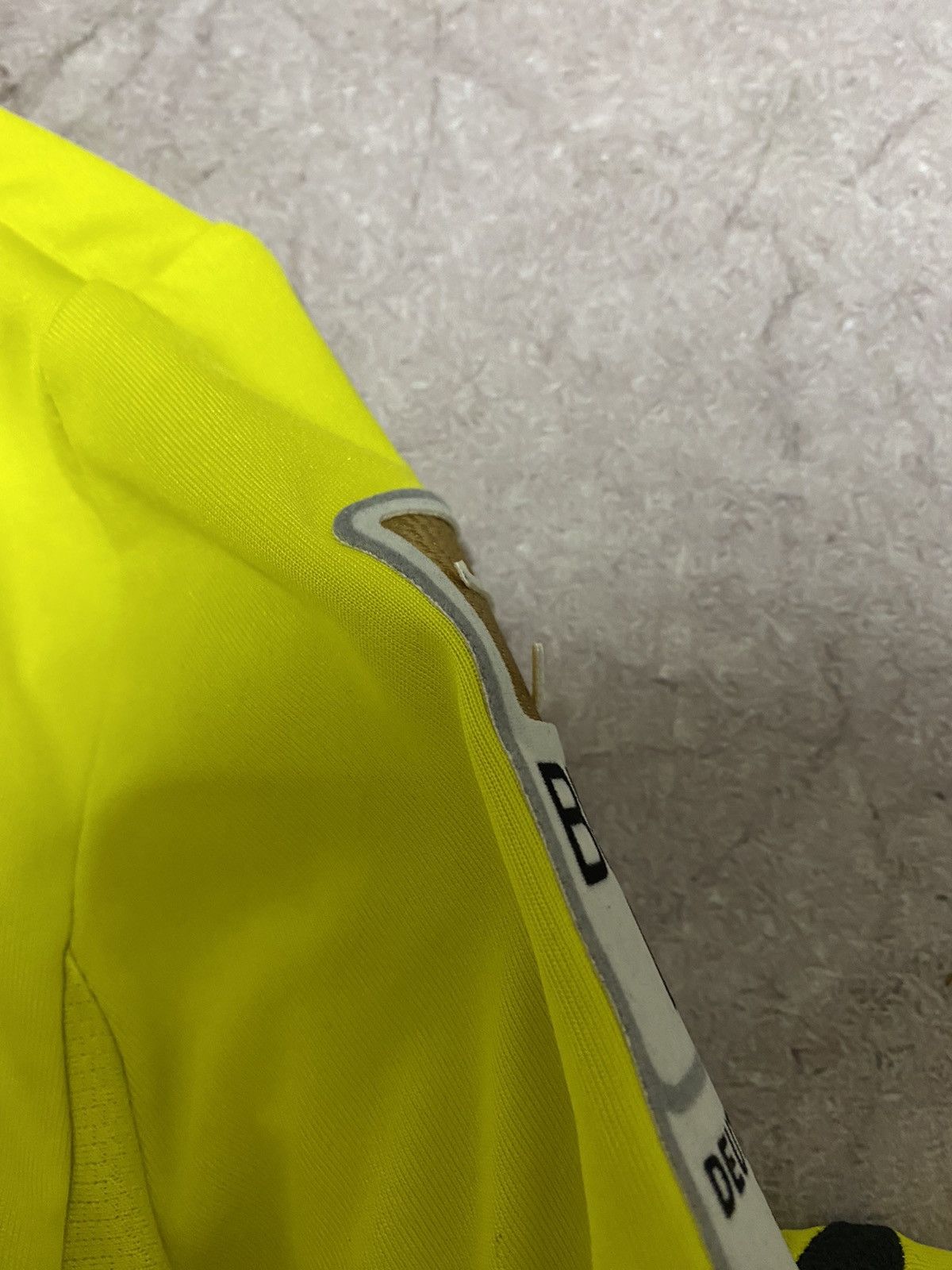Puma Puma BVB Borussia Dortmund 11/12 Marco Reus 11 Soccer Jersey Size US S / EU 44-46 / 1 - 23 Thumbnail
