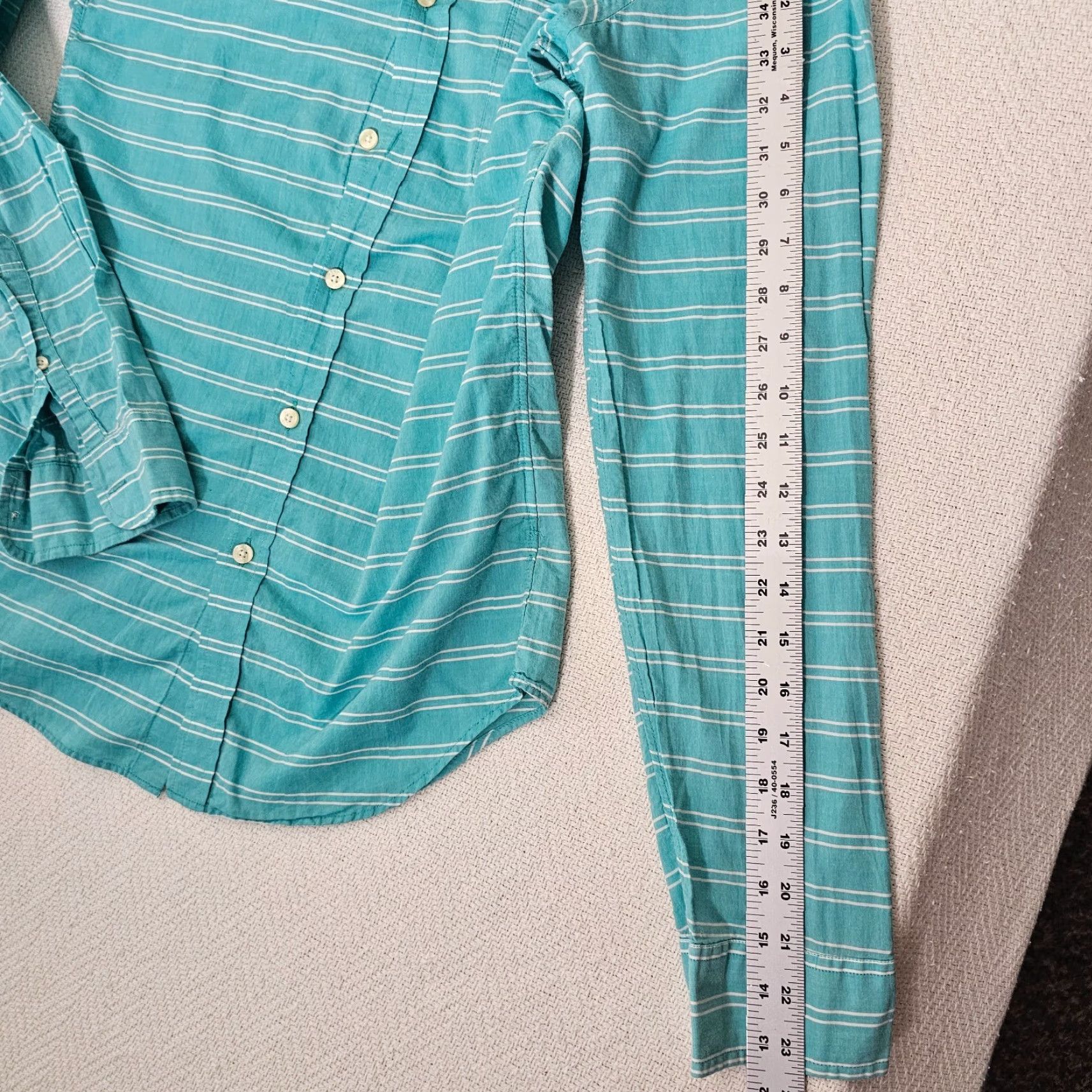 J.Crew VINTAGE? No. J.CREW Chambray Shirt Mens Small Slim Button-Down Striped Pocket Blue Lightweight Casual Shirt - Size S - Cotton Size US S / EU 44-46 / 1 - 6 Thumbnail