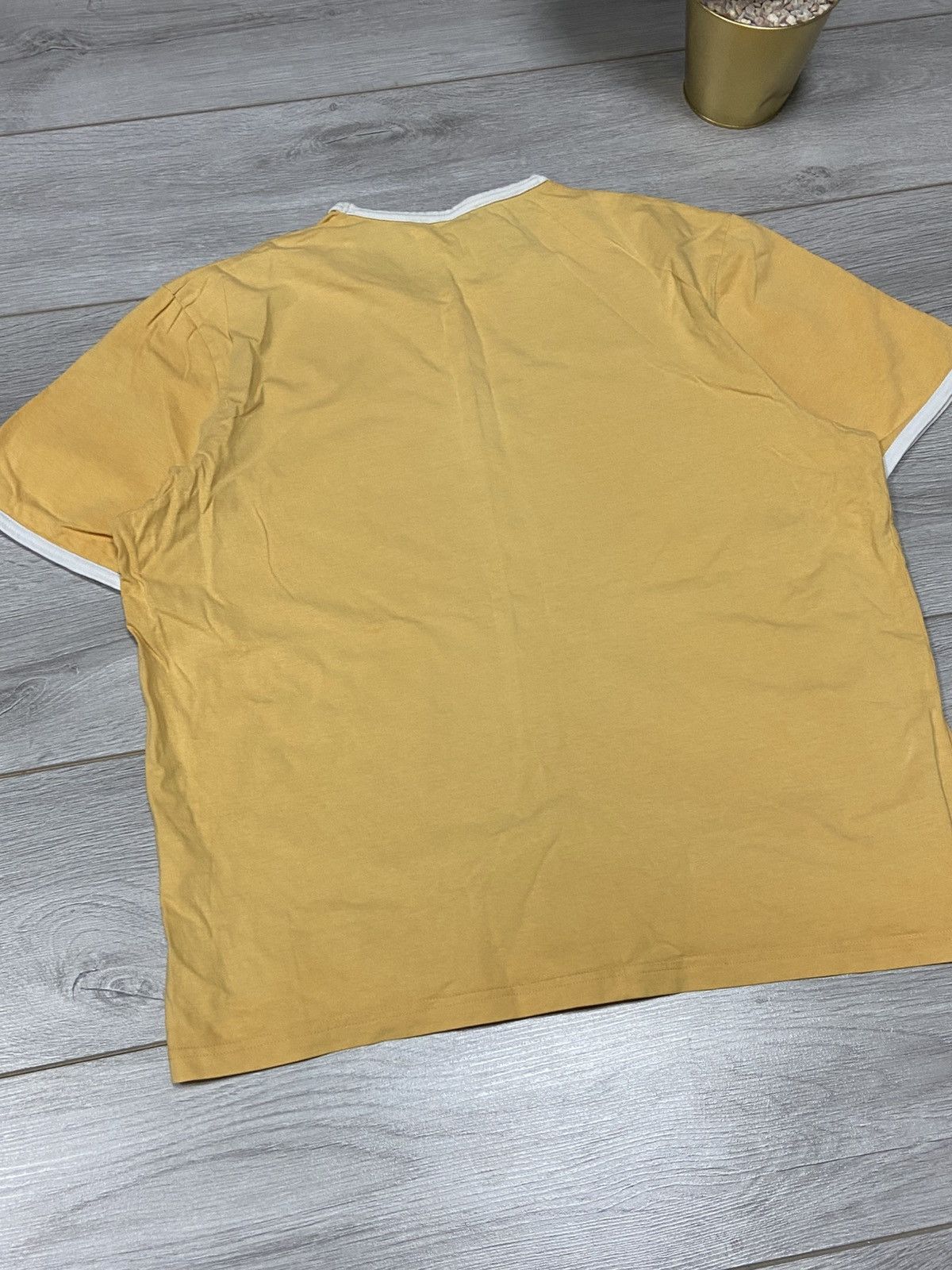 Yves Saint Laurent Yves Saint Laurent YSL vintage t-shirt Size US XL / EU 56 / 4 - 7 Thumbnail