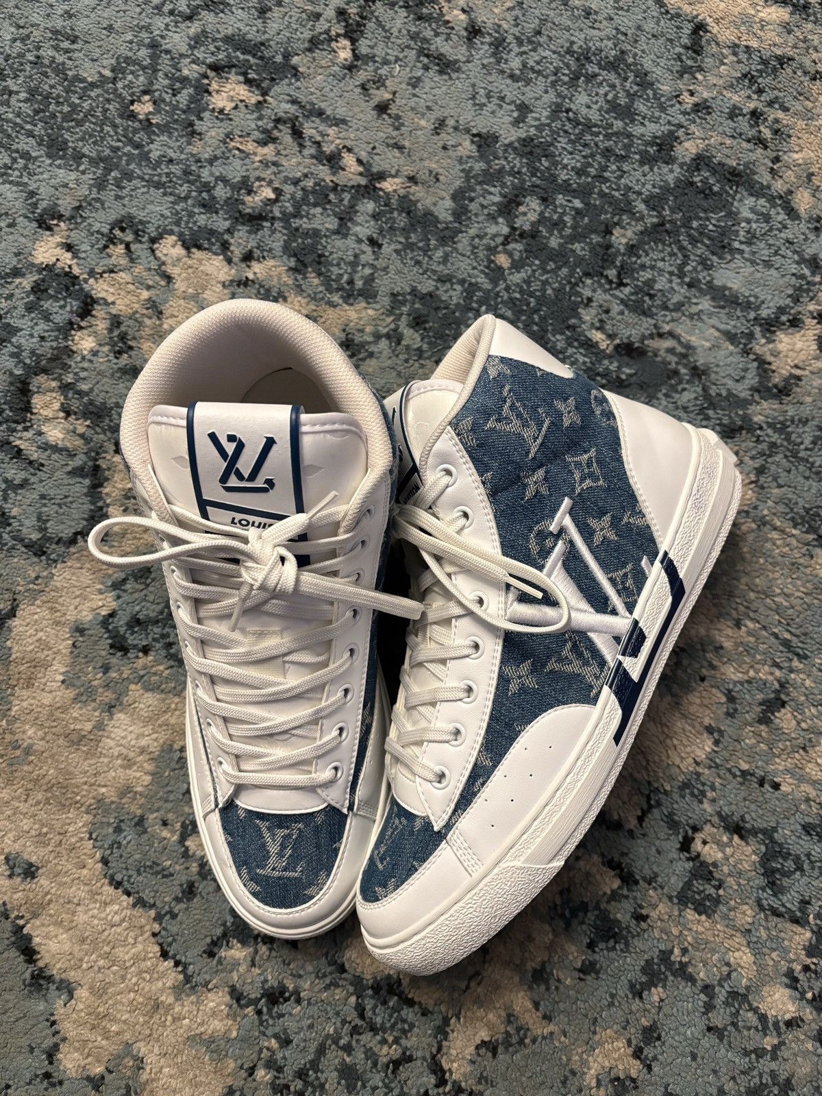 Louis Vuitton Louis Vuitton Denim Monogram Charlie Sneakers 6LV/7US Size US 7 / EU 40 - 1 Thumbnail