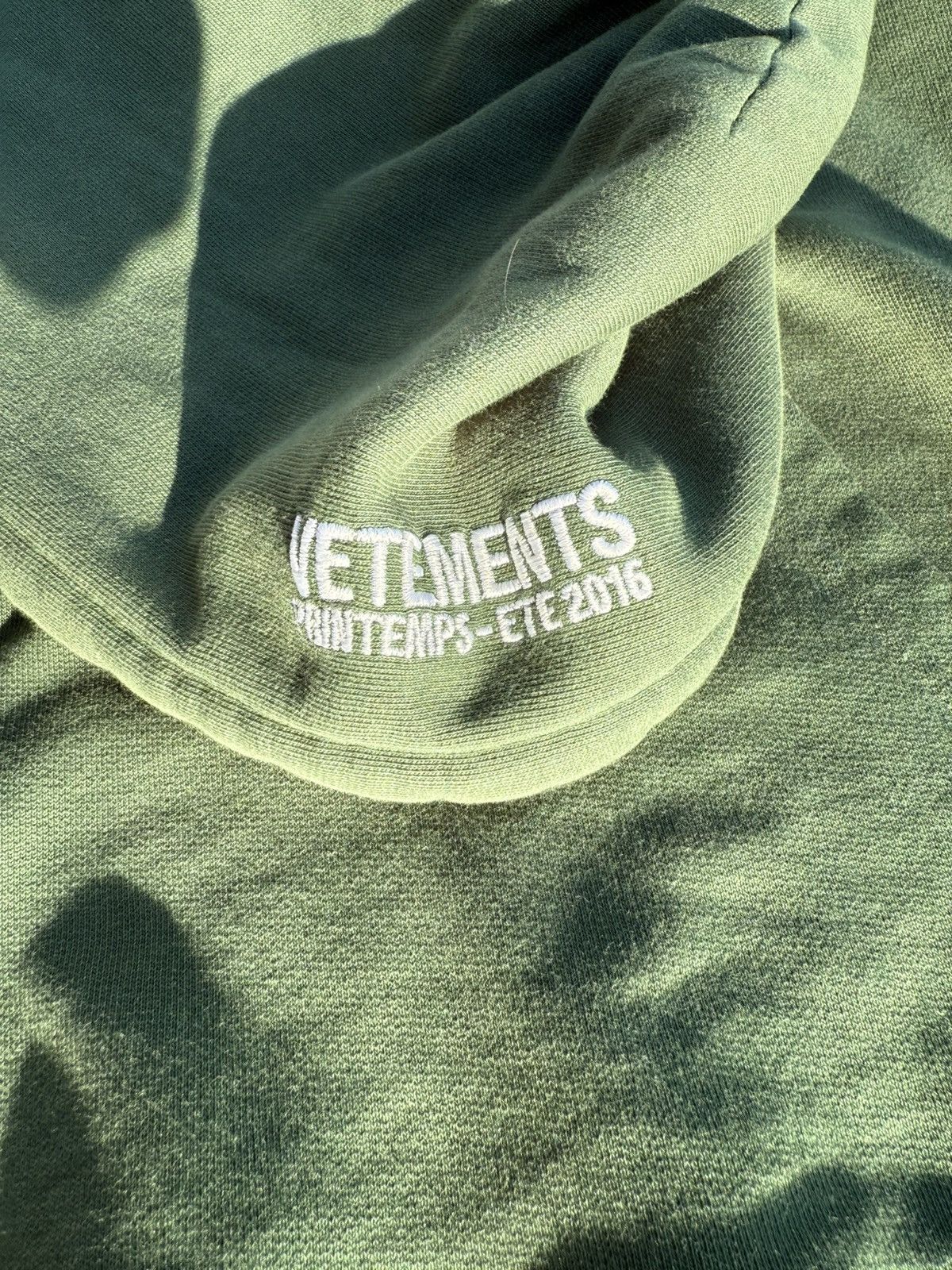 Champion × Vetements Vetements Polizei Hoodie Size XS / US 0-2 / IT 36-38 - 5 Thumbnail