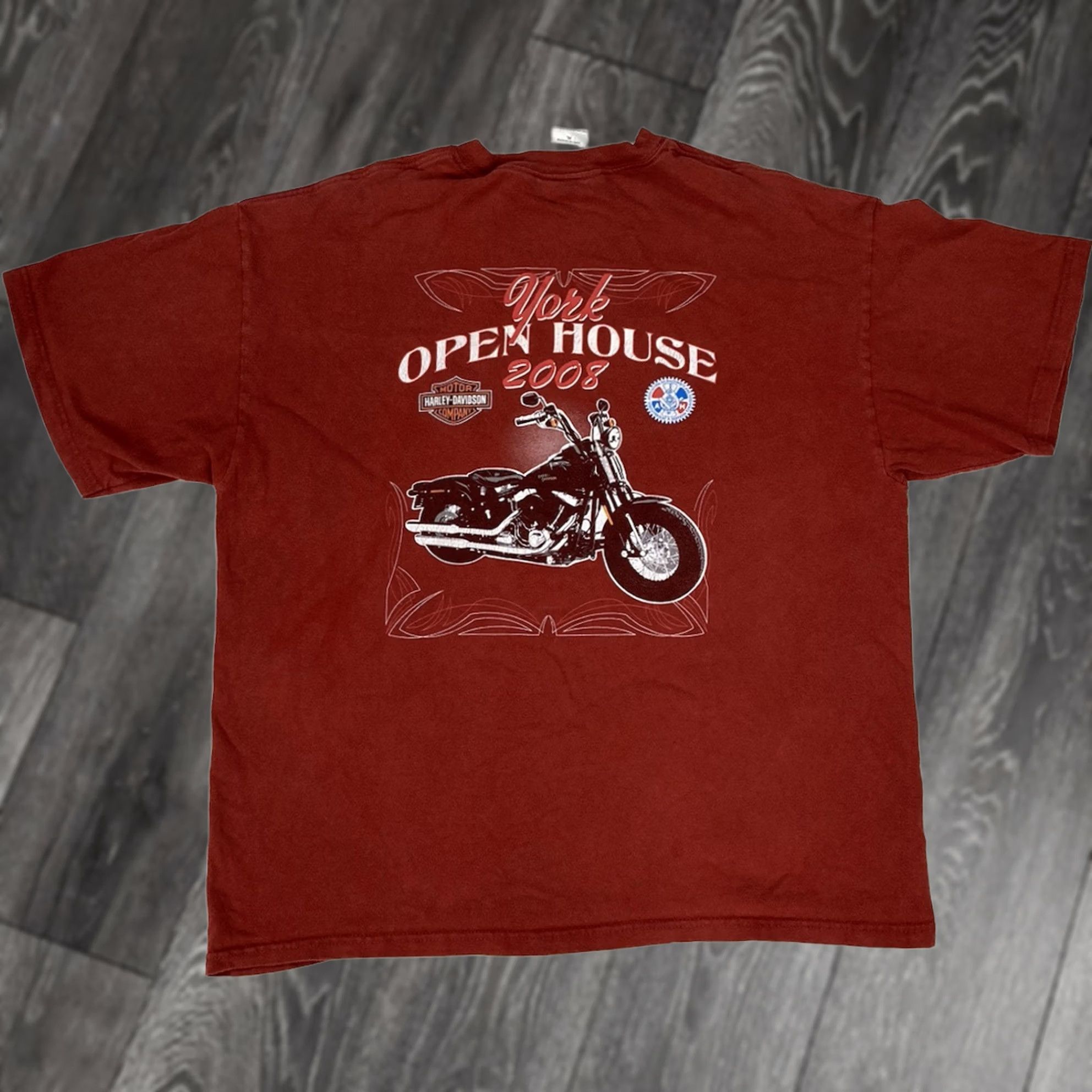 Harley Davidson Harley Davidson T-shirt Men XL Red York Pennsylvania 2008 Graphic Short Sleeve Size US XL / EU 56 / 4 - 1 Thumbnail
