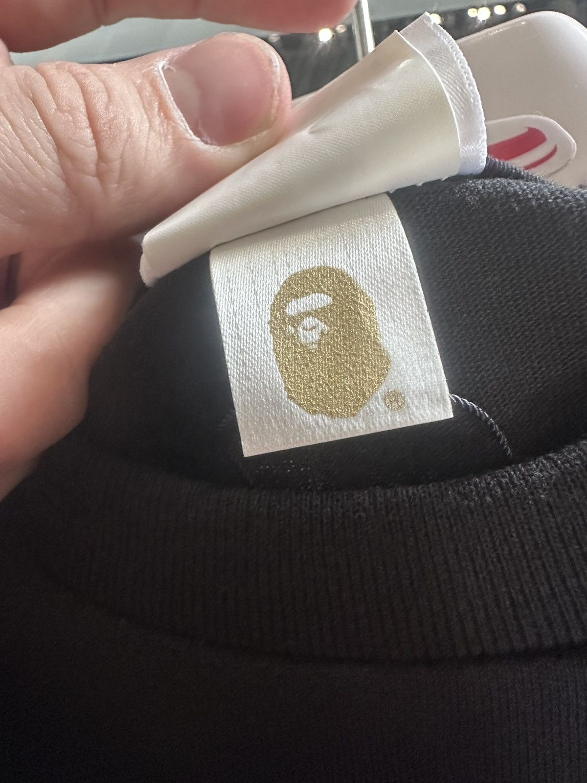 Bape BAPE DUBAI SHARK 4TH ANNIVERSARY SHIRT SUZE L Size US L / EU 52-54 / 3 - 6 Thumbnail