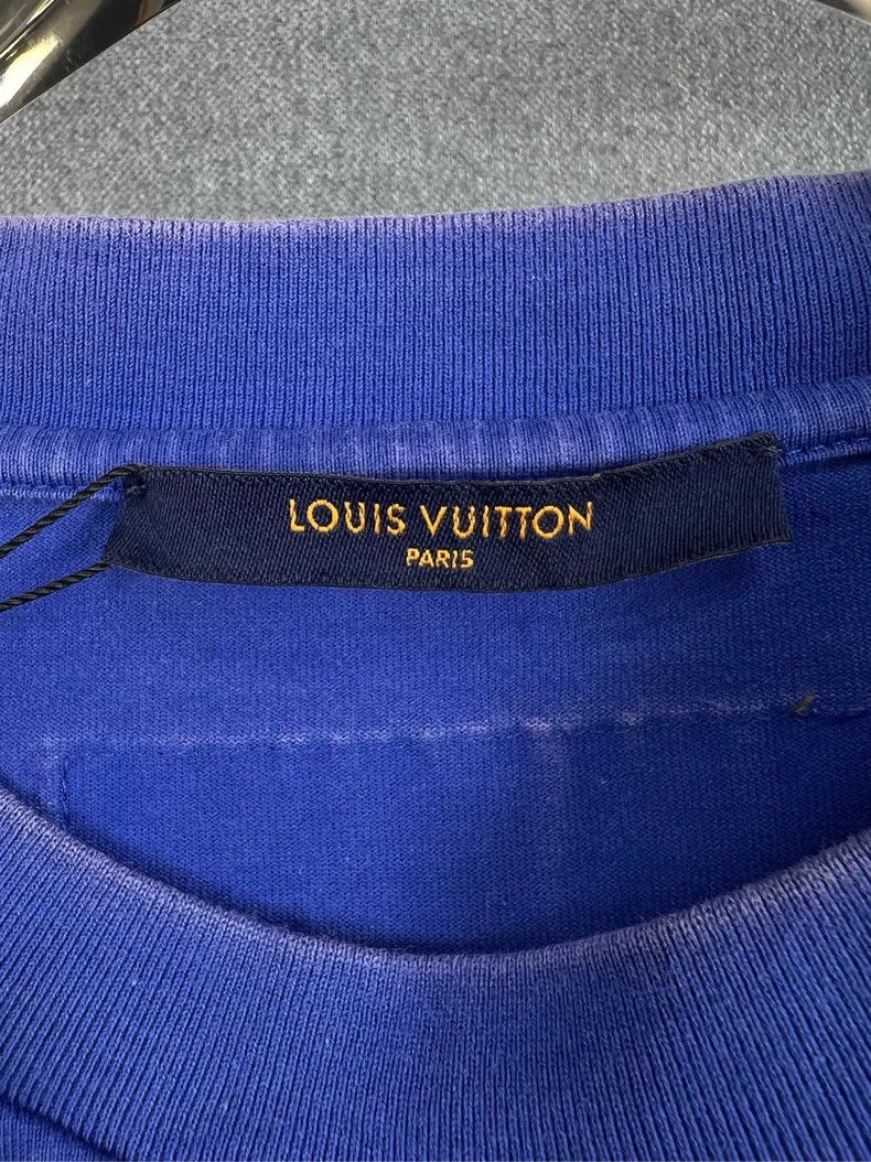 Louis Vuitton Louis Vuitton Embossed neckline short sleeve Size US XL / EU 56 / 4 - 5 Thumbnail