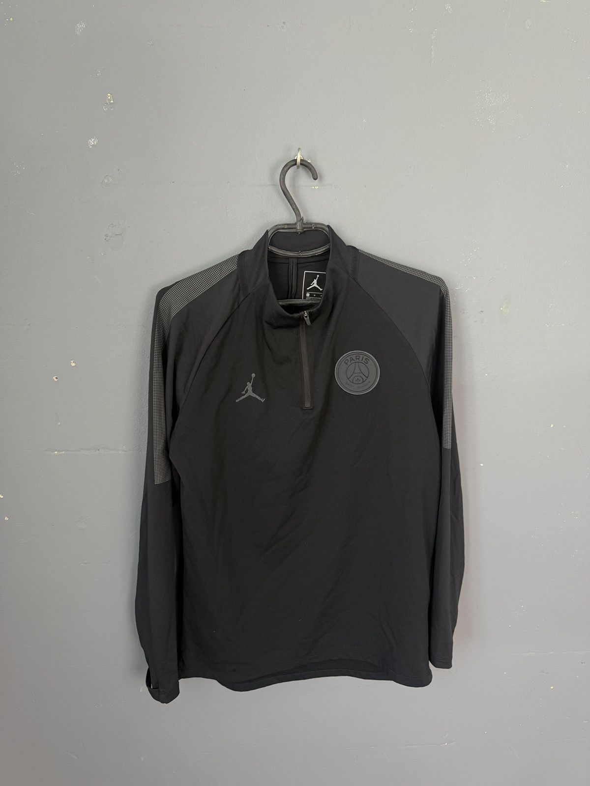 Nike PSG PARIS SAINT GERMAIN 1/3 ZIP TRAINING JACKET SZ L Size US M / EU 48-50 / 2 - 2 Thumbnail