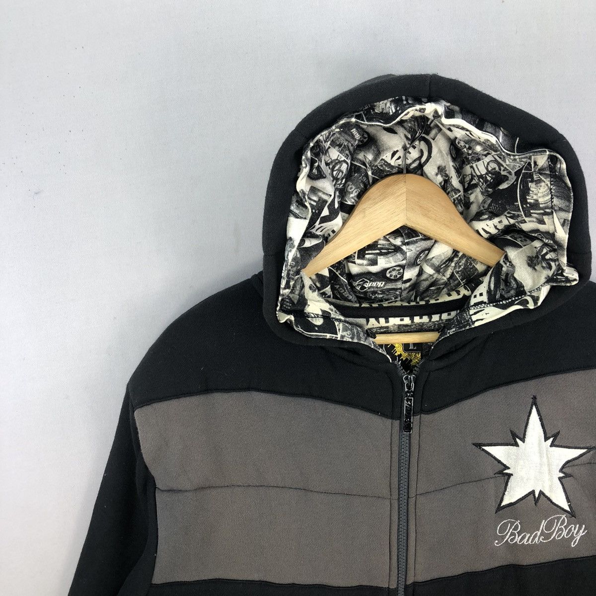 Japanese Brand Vintage Y2K Badboy Black And White Graphic Lining Jacket Size US M / EU 48-50 / 2 - 3 Thumbnail