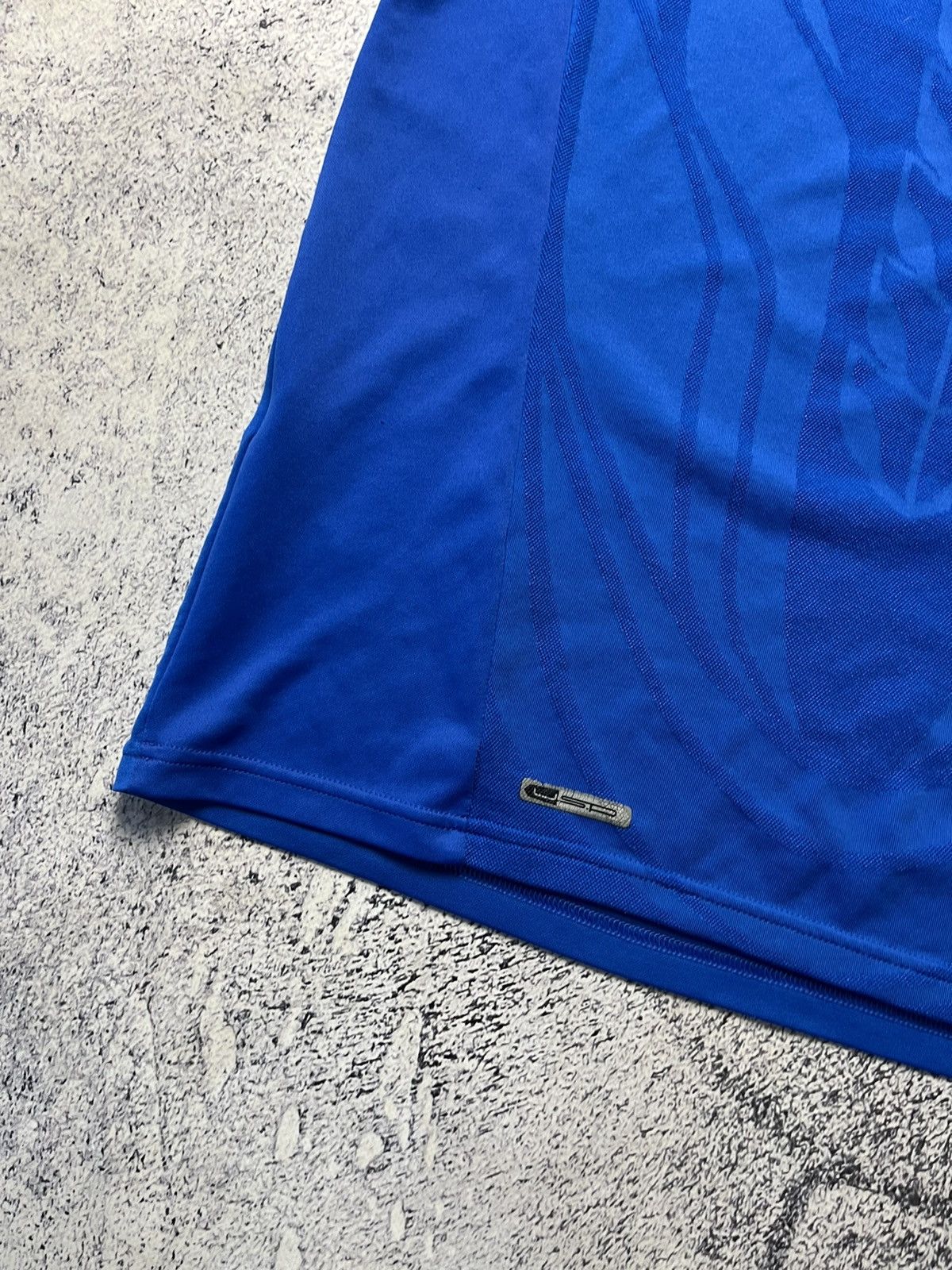 Puma ITALY 2010 2011 HOME FOOTBALL SHIRT SOCCER JERSEY PUMA Size US M / EU 48-50 / 2 - 23 Thumbnail