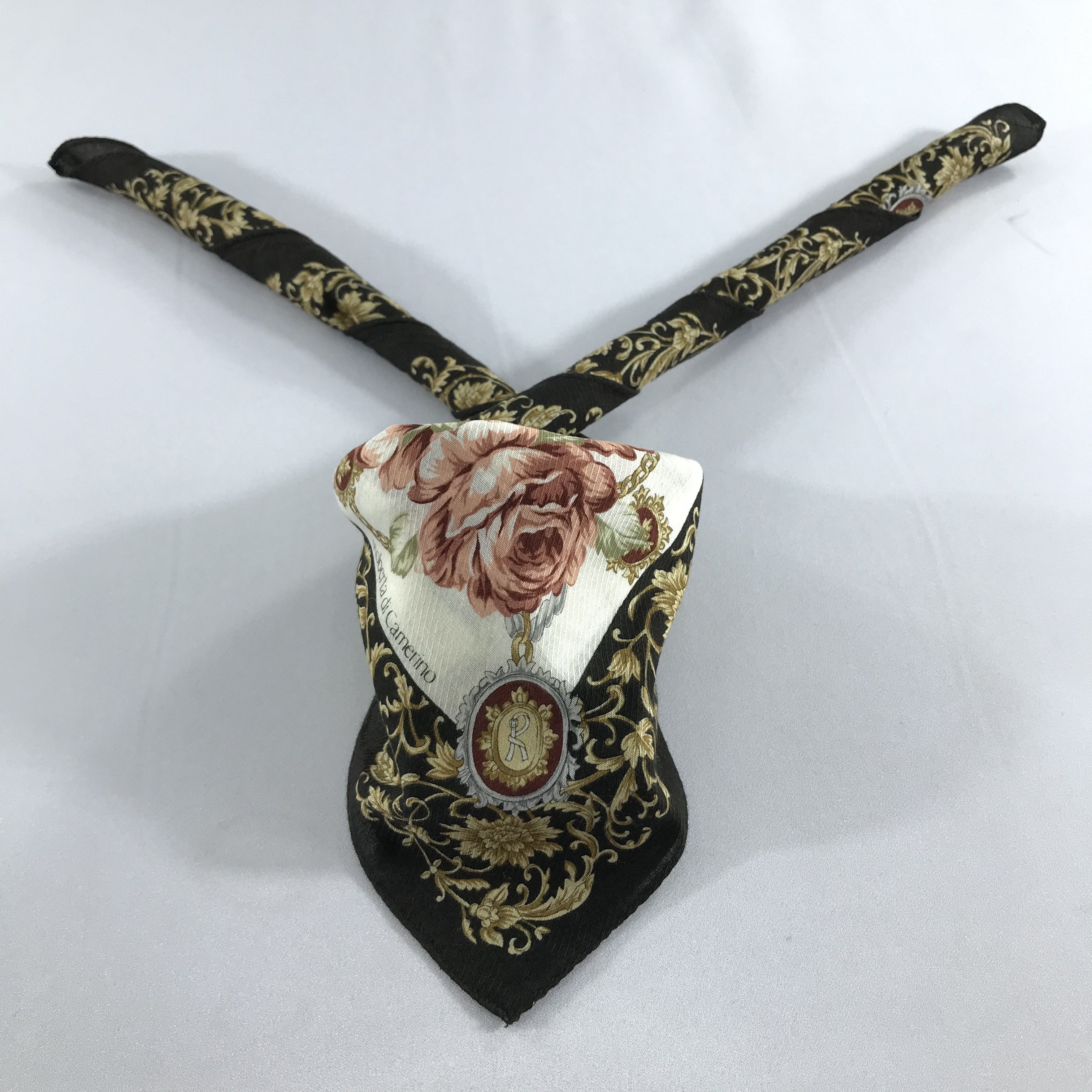 Roberta di Camerino Roberta di Camerino Handkerchief Neckerchief Bandana H914 Size ONE SIZE - 2 Thumbnail