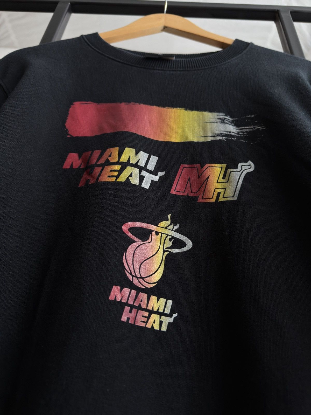 Marcelo Burlon Marcelo Burlon x NBA Miami Heat Men Sweatshirt Size US M / EU 48-50 / 2 - 17 Thumbnail