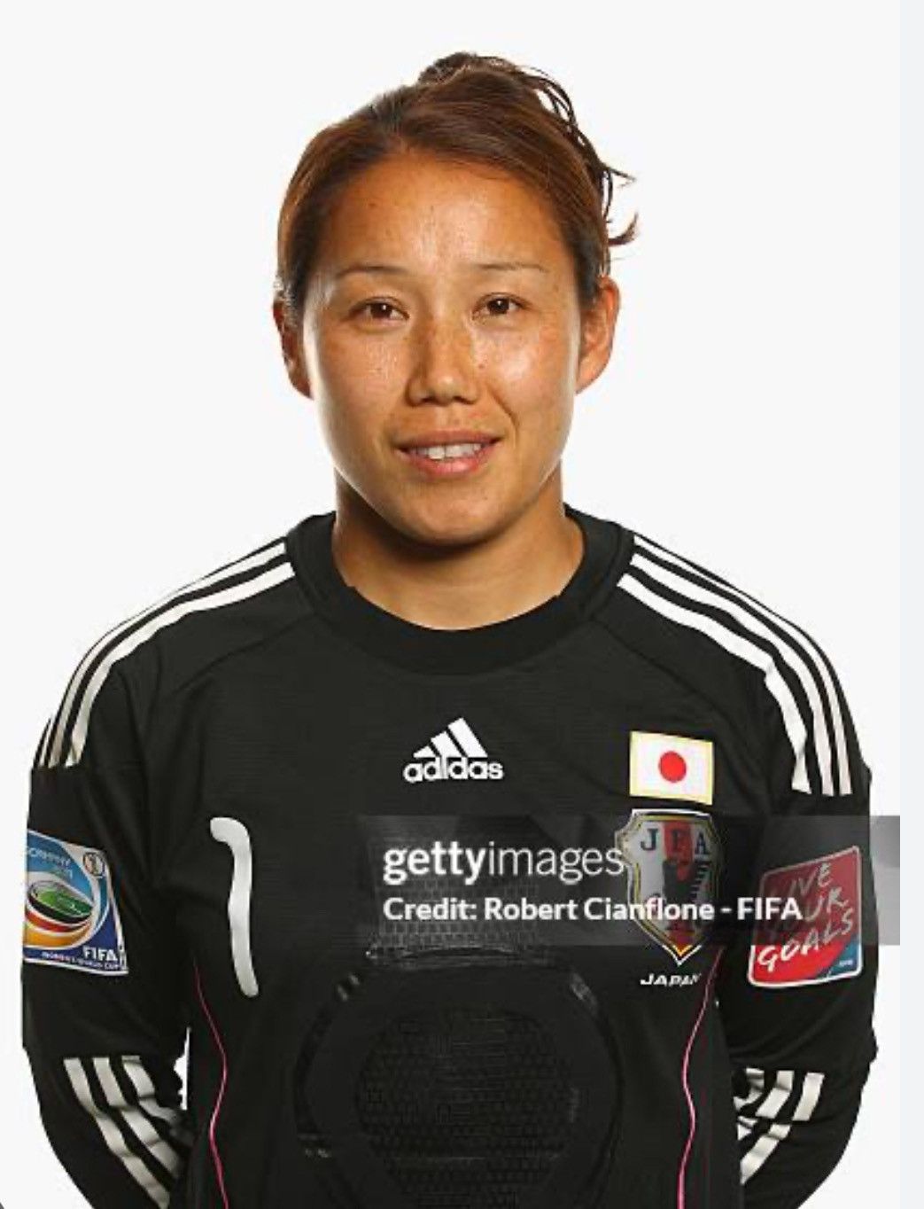 Adidas Japan women football 2010 player issue goalkeeper shirt Size L / US 10 / IT 46 - 9 Thumbnail