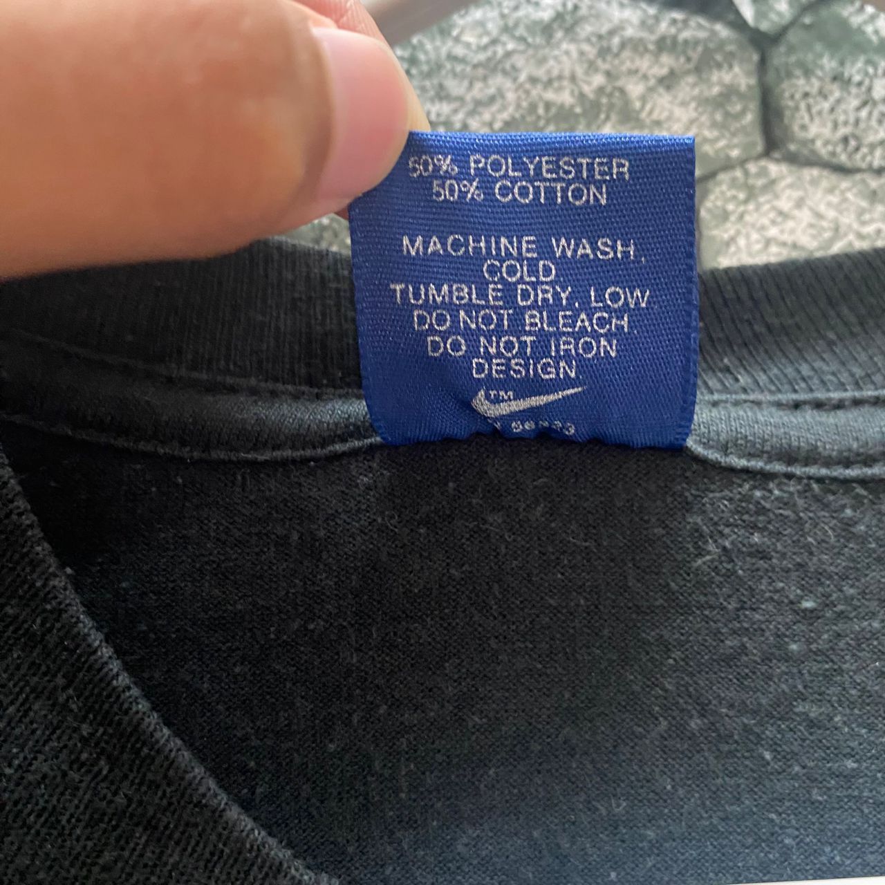 Nike Vintage 80s Nike Run Blue Tag Tshirt Size US L / EU 52-54 / 3 - 7 Thumbnail
