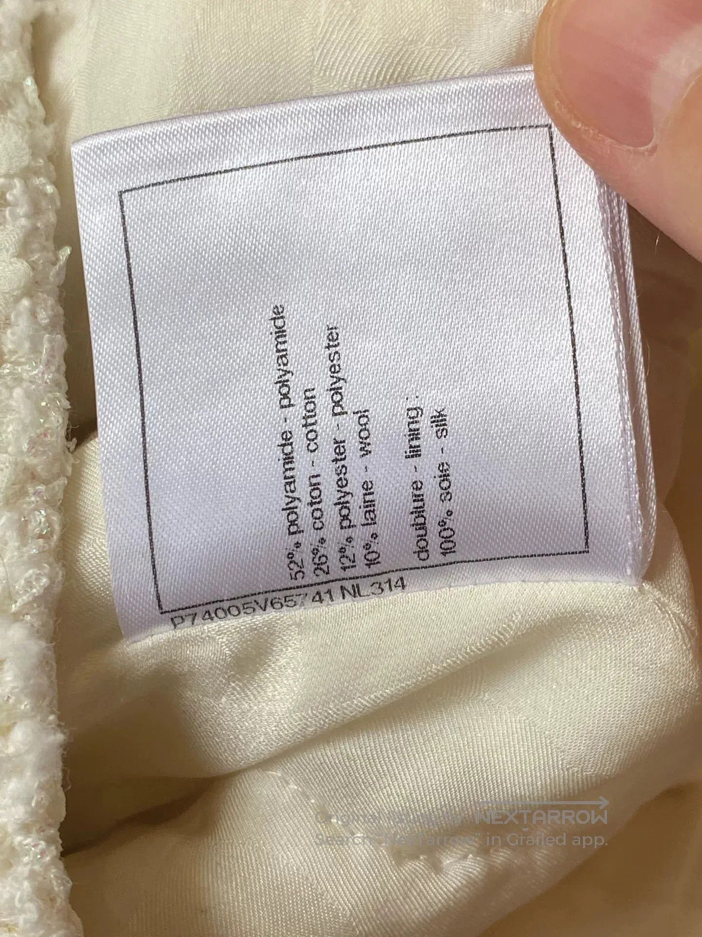 Chanel Chanel 2023 White Diamond Button Coat. Size US M / EU 48-50 / 2 - 8 Thumbnail
